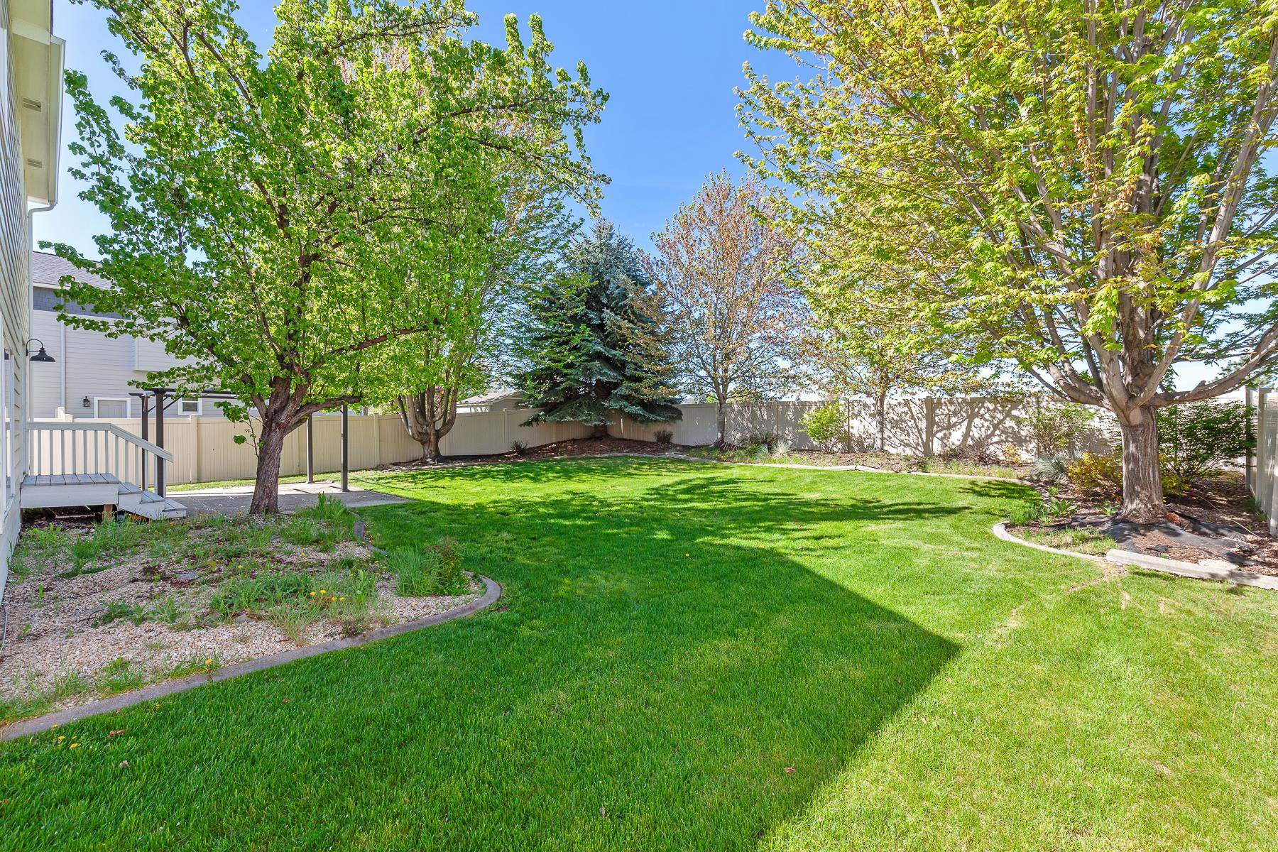 1679 N Carson Range St - Photo 27