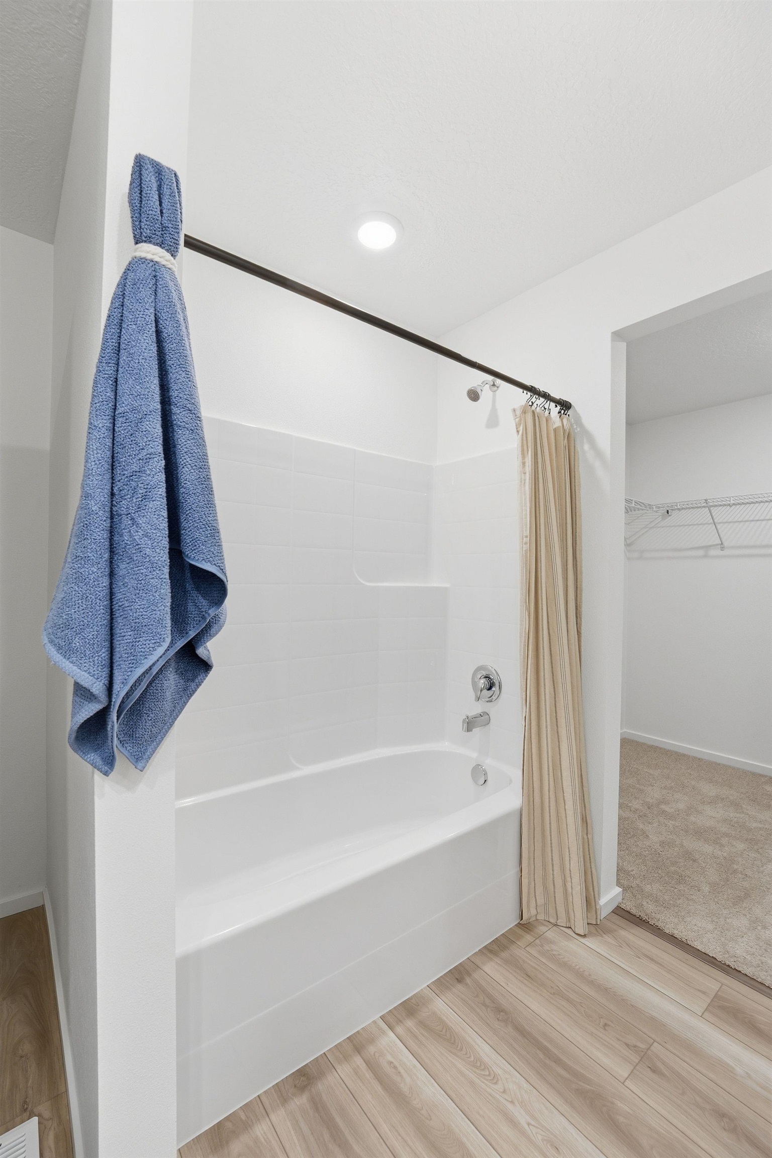 10361 N Assembly St - Photo 27