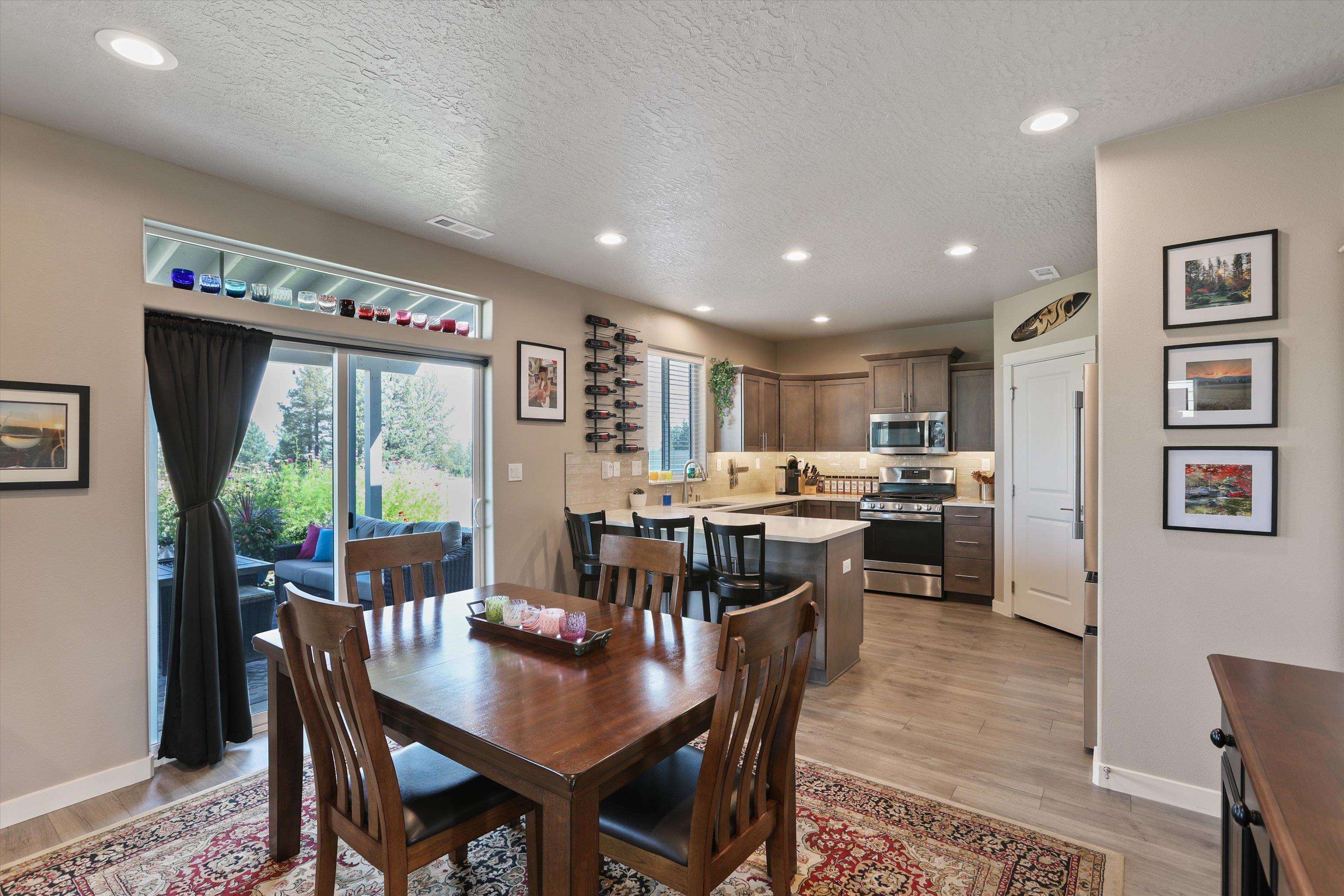 18451 E 17th Ave - Photo 2