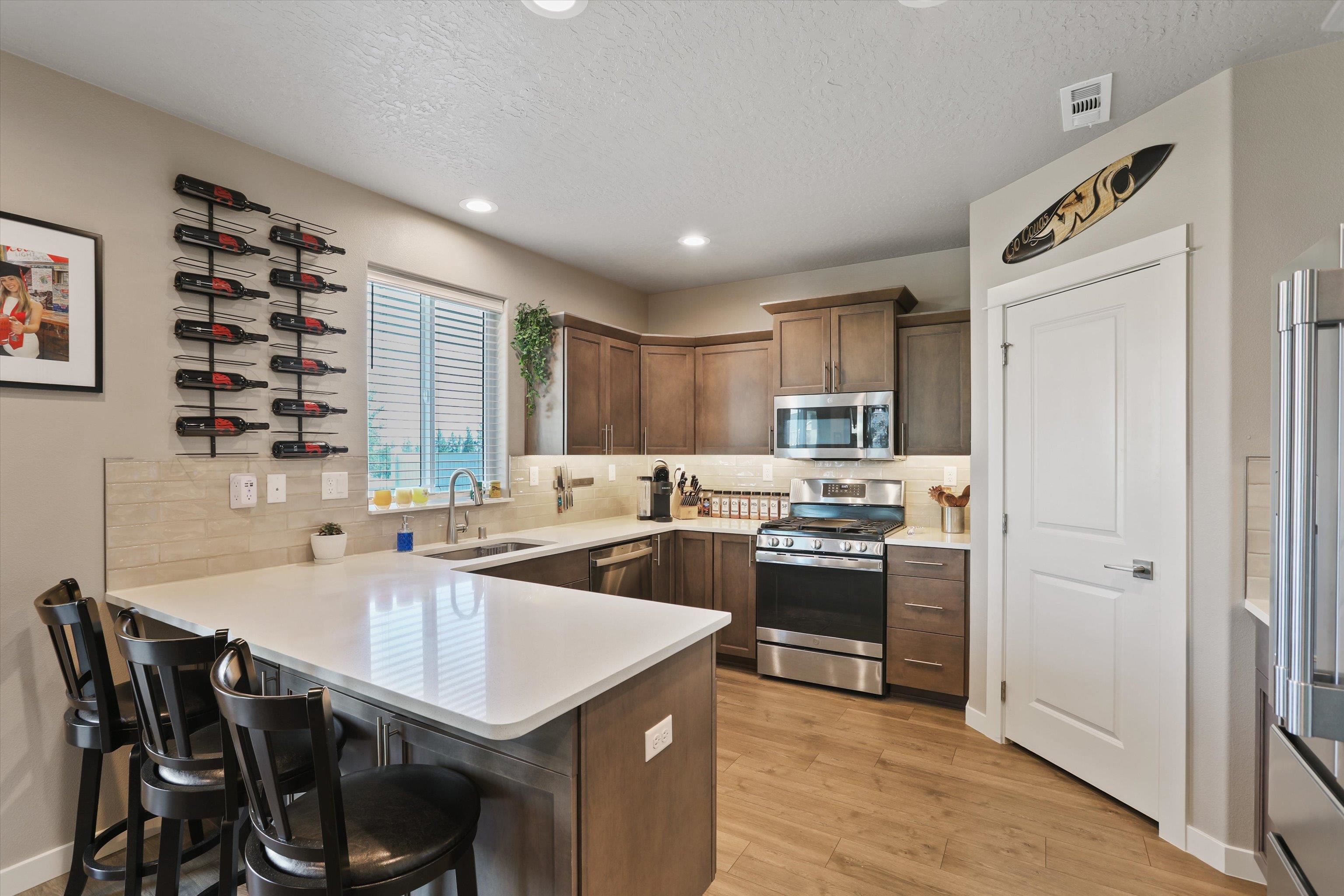 18451 E 17th Ave - Photo 3