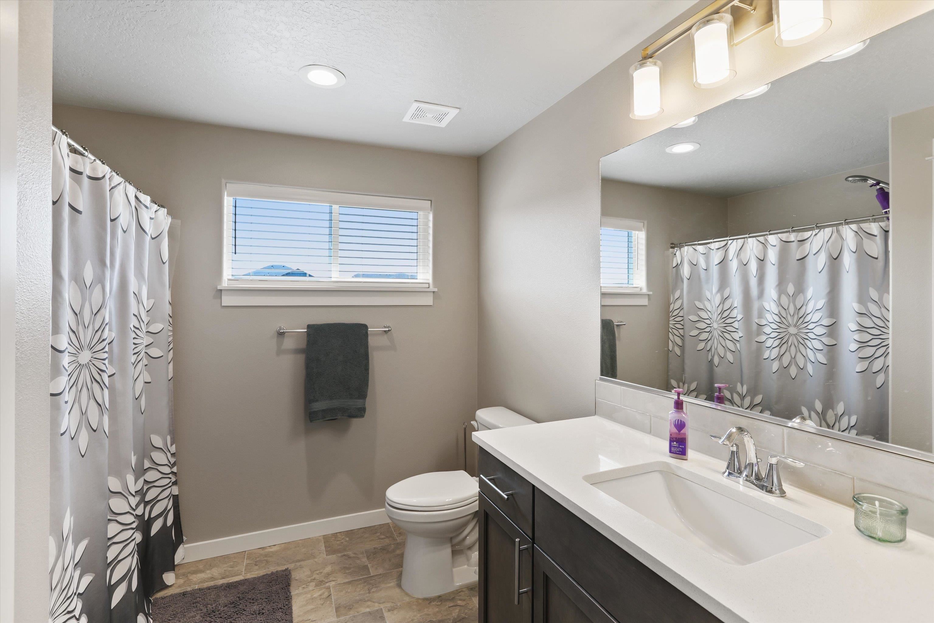 18451 E 17th Ave - Photo 12