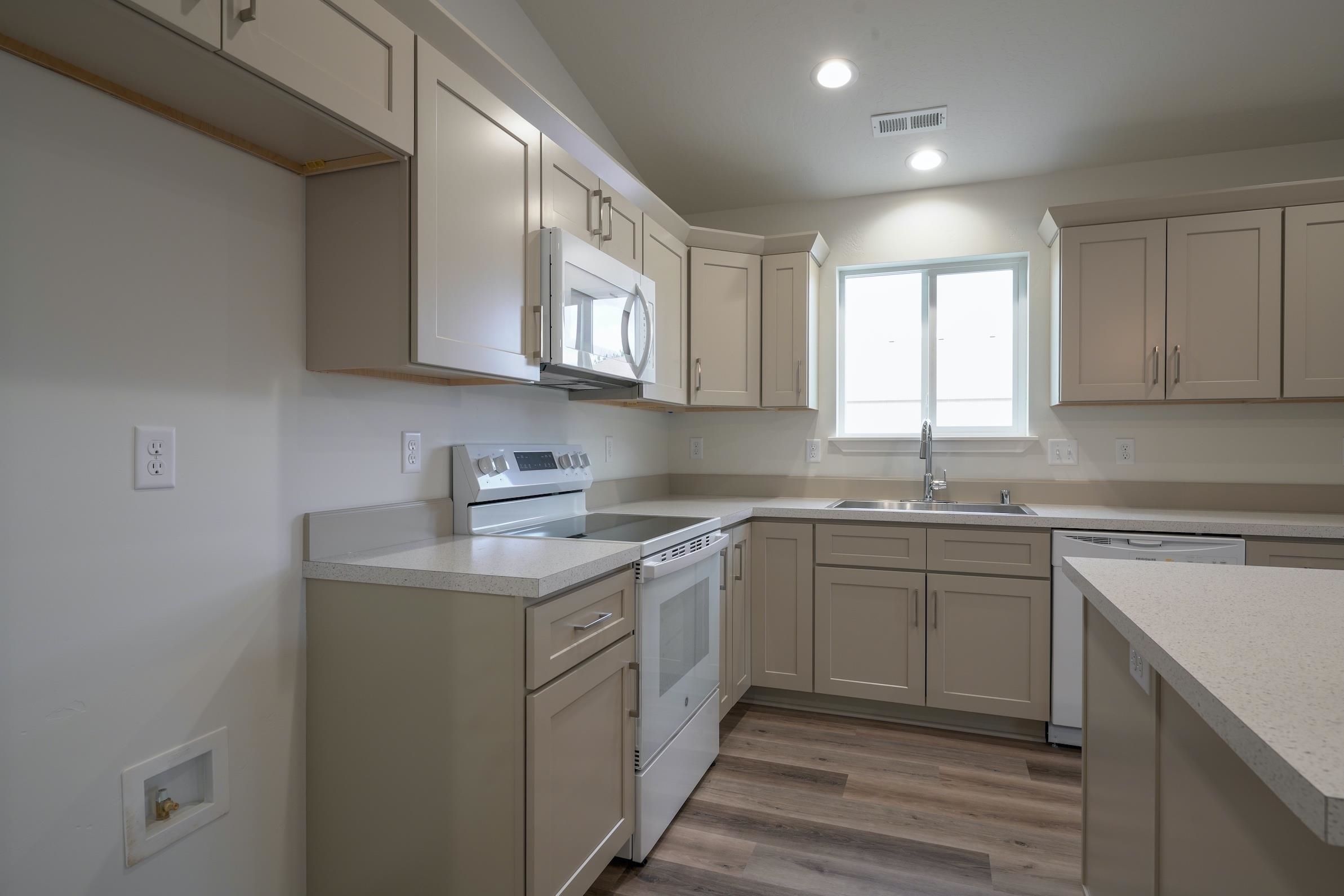 1006 S Century Rd - Photo 8