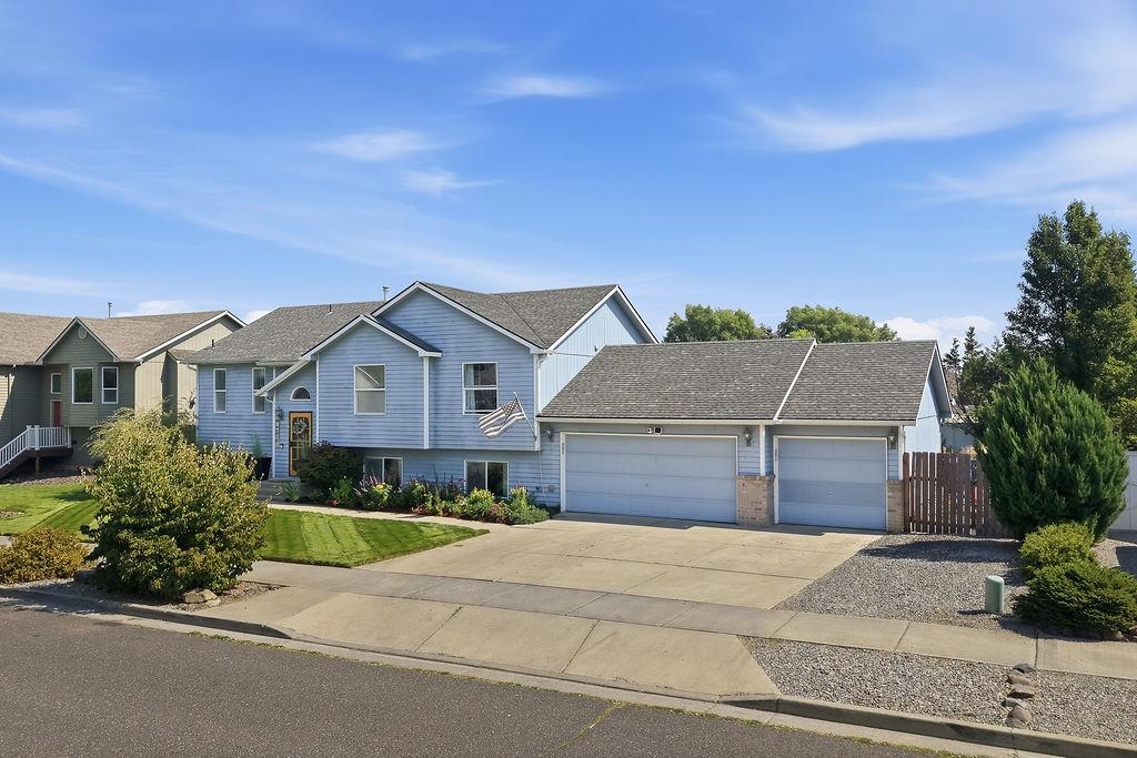 8708 N WARREN St - Photo 4
