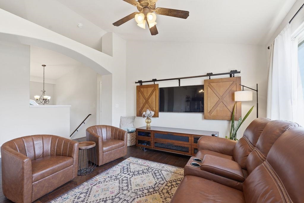 8708 N WARREN St - Photo 8