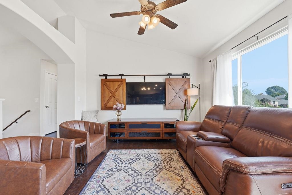 8708 N WARREN St - Photo 9