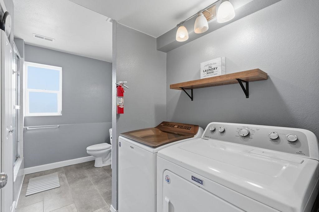 8708 N WARREN St - Photo 31