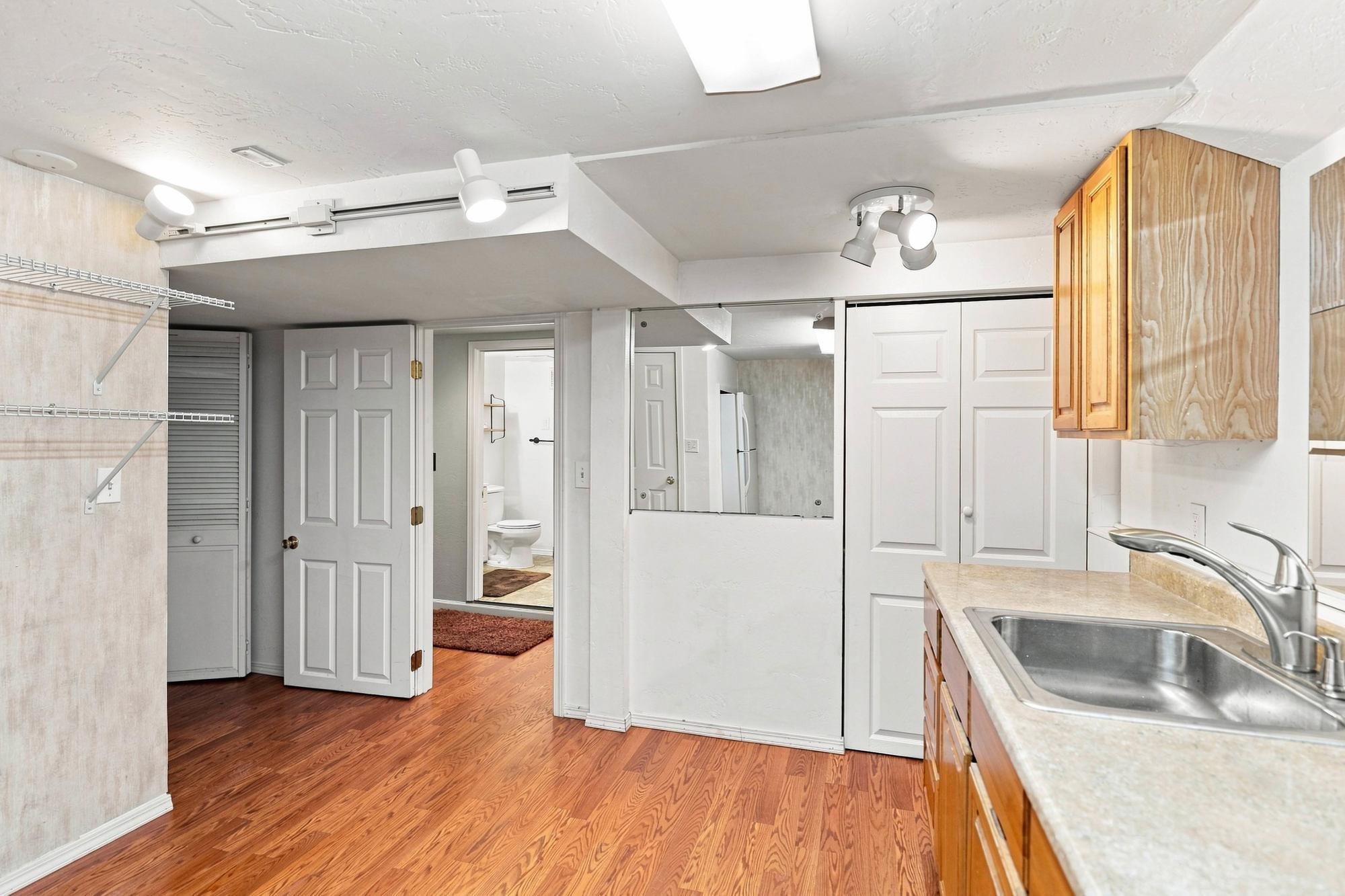 516 S Evergreen Rd - Photo 18