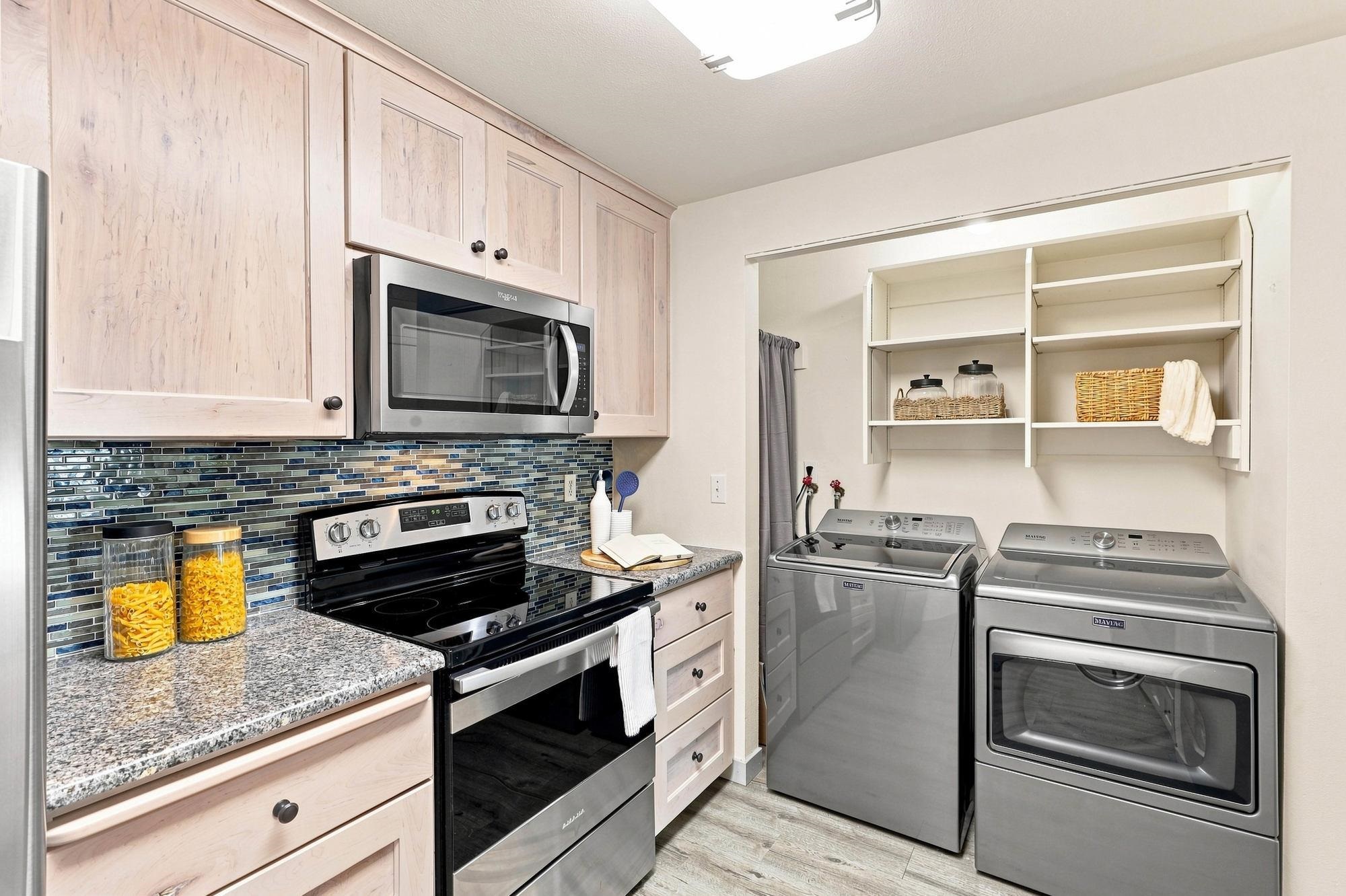 6007 E 6th Ave - Photo 12