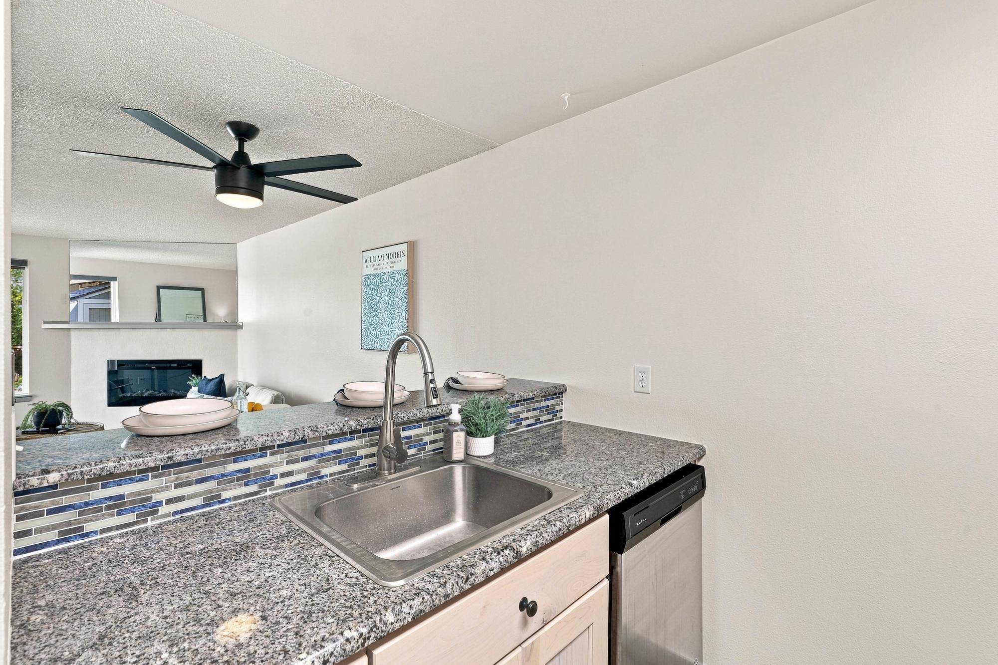 6007 E 6th Ave - Photo 15
