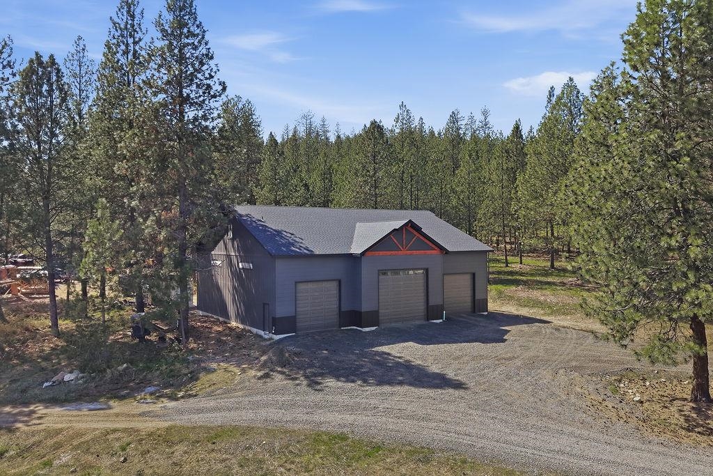 26435 N Spotted Rd - Photo 5