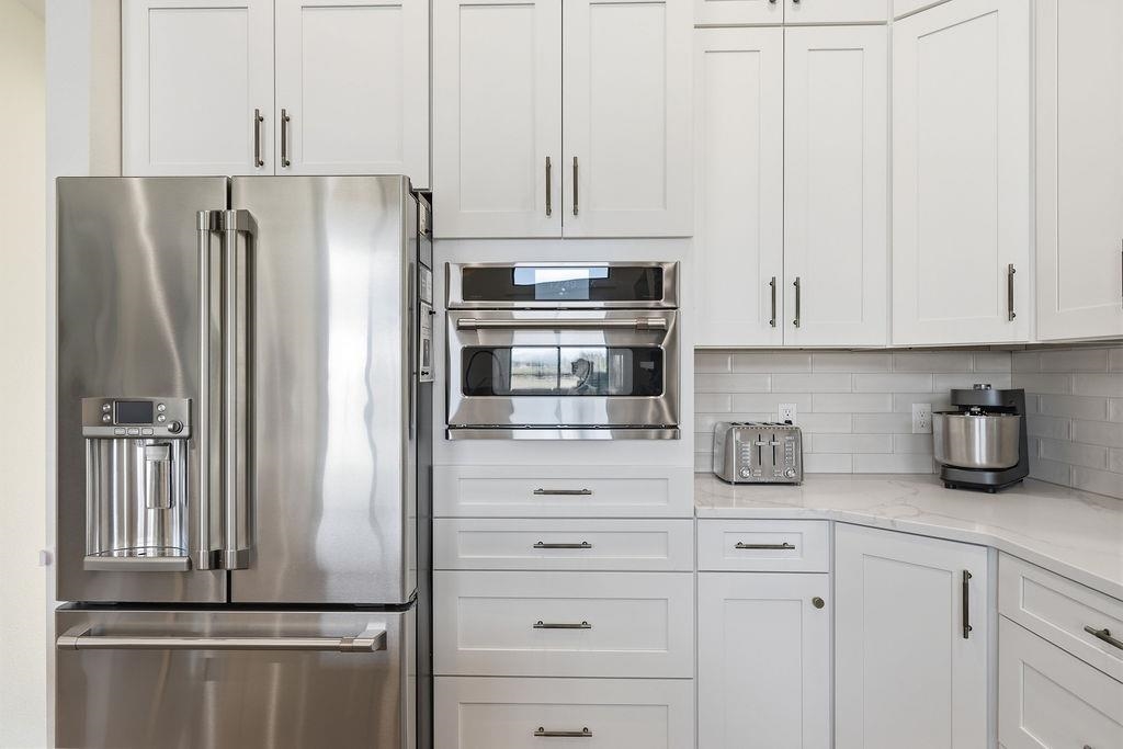 26435 N Spotted Rd - Photo 16