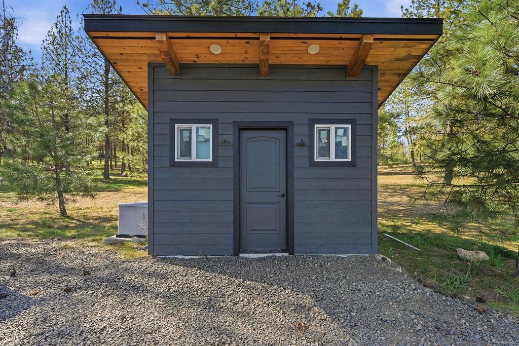 26435 N Spotted Rd - Photo 40