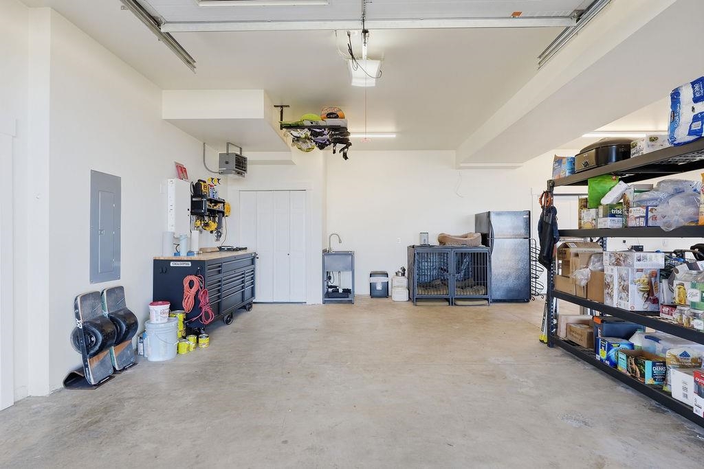 26435 N Spotted Rd - Photo 44