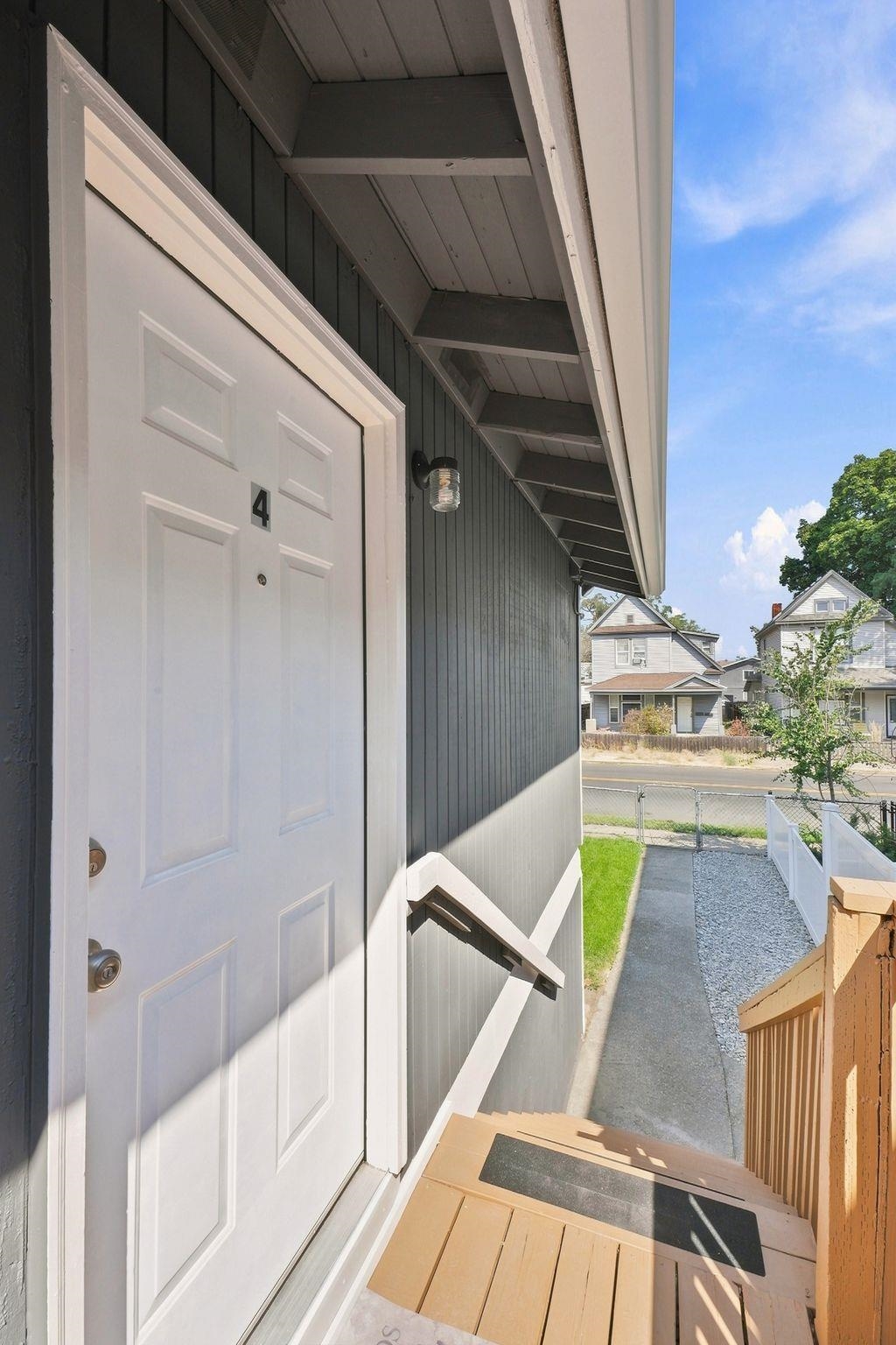 1915 W Boone Ave - Photo 4