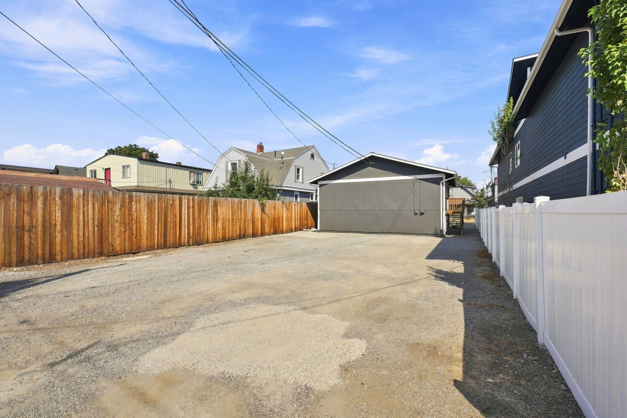 1915 W Boone Ave - Photo 15