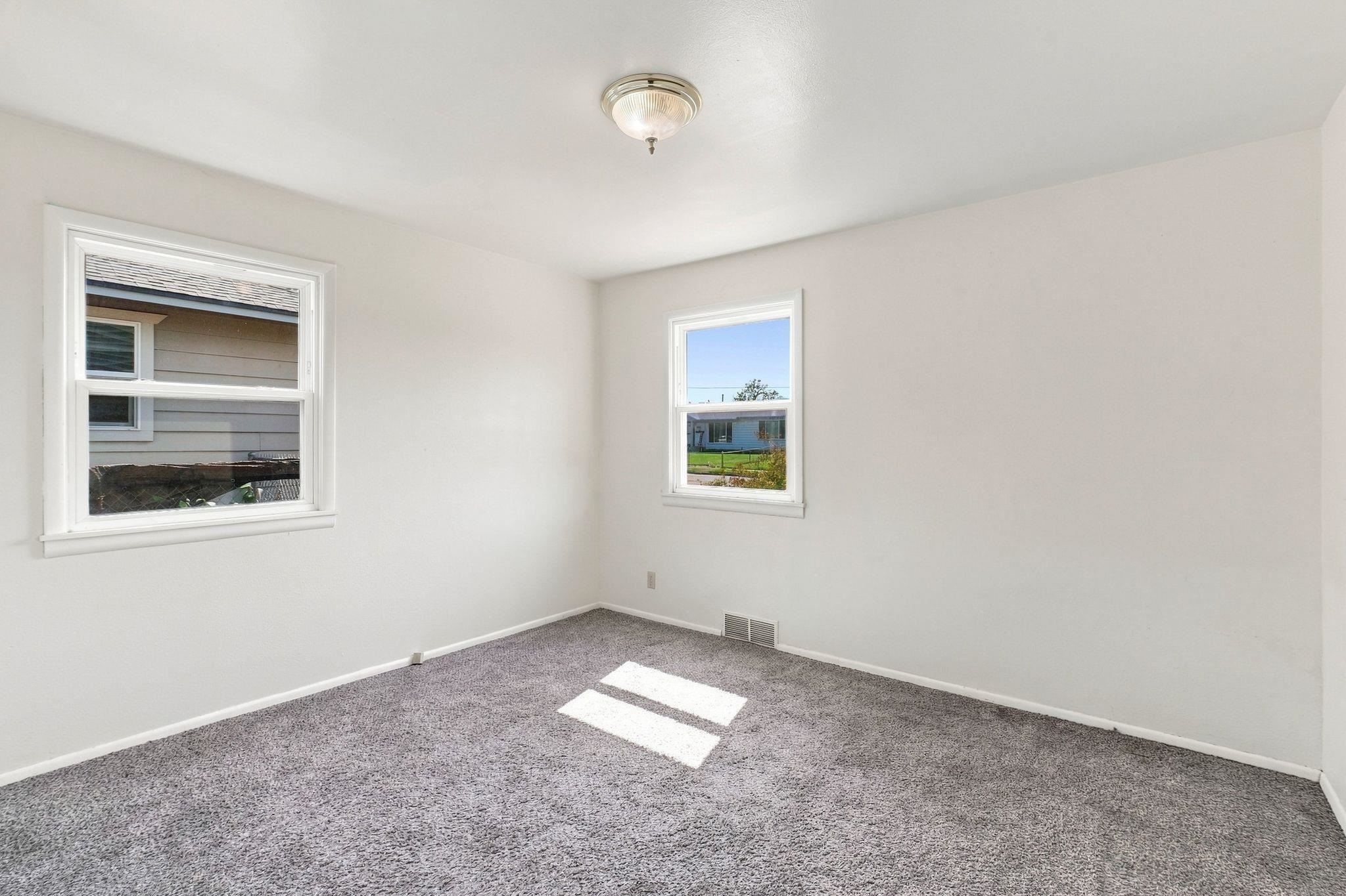 3517 E Marietta Ave - Photo 9