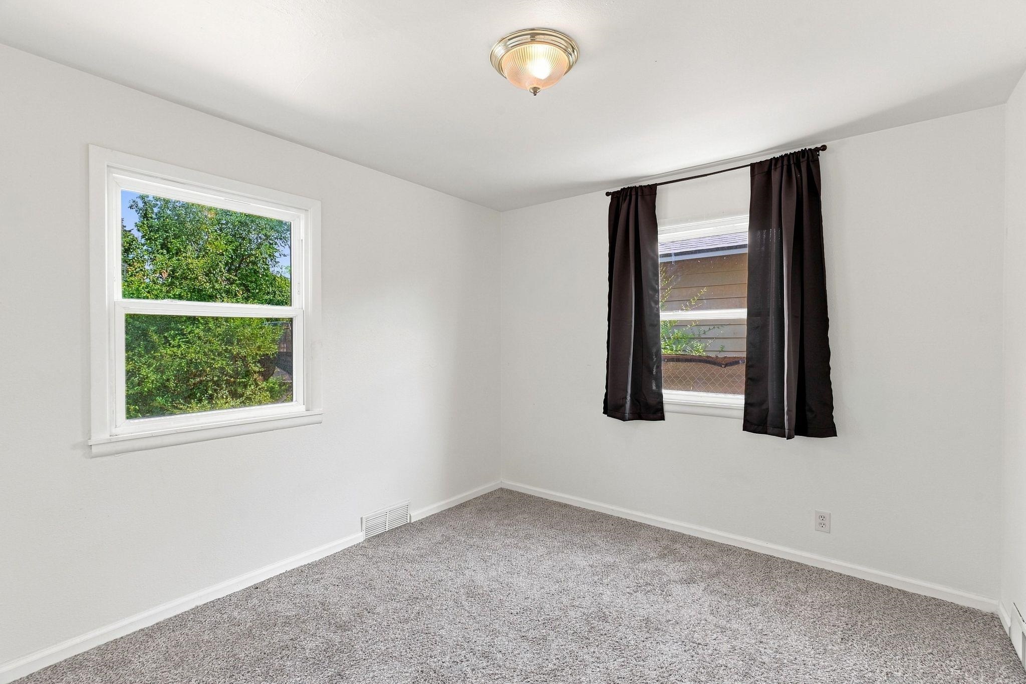 3517 E Marietta Ave - Photo 11