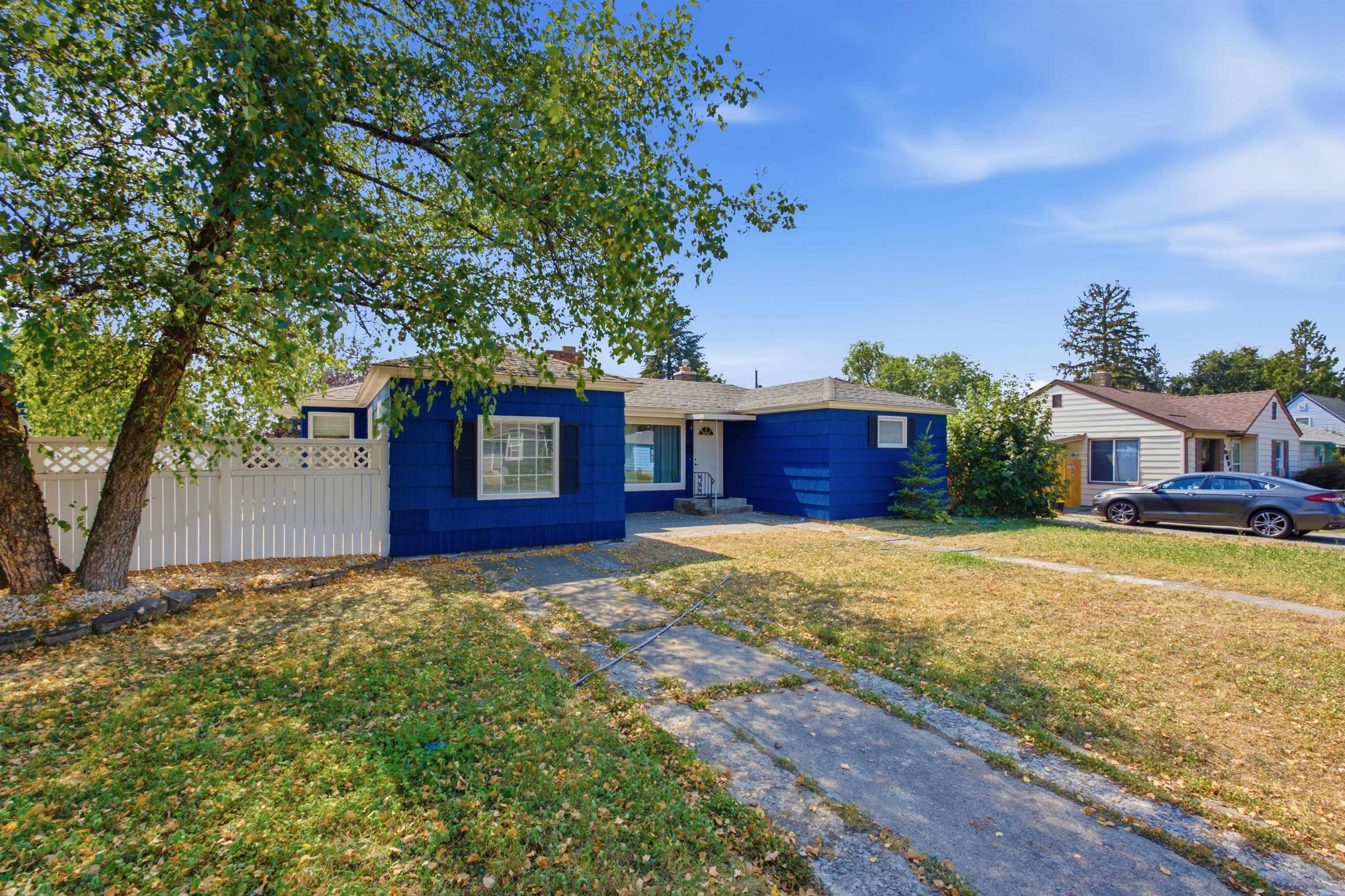 2803 W Rowan Ave - Photo 3