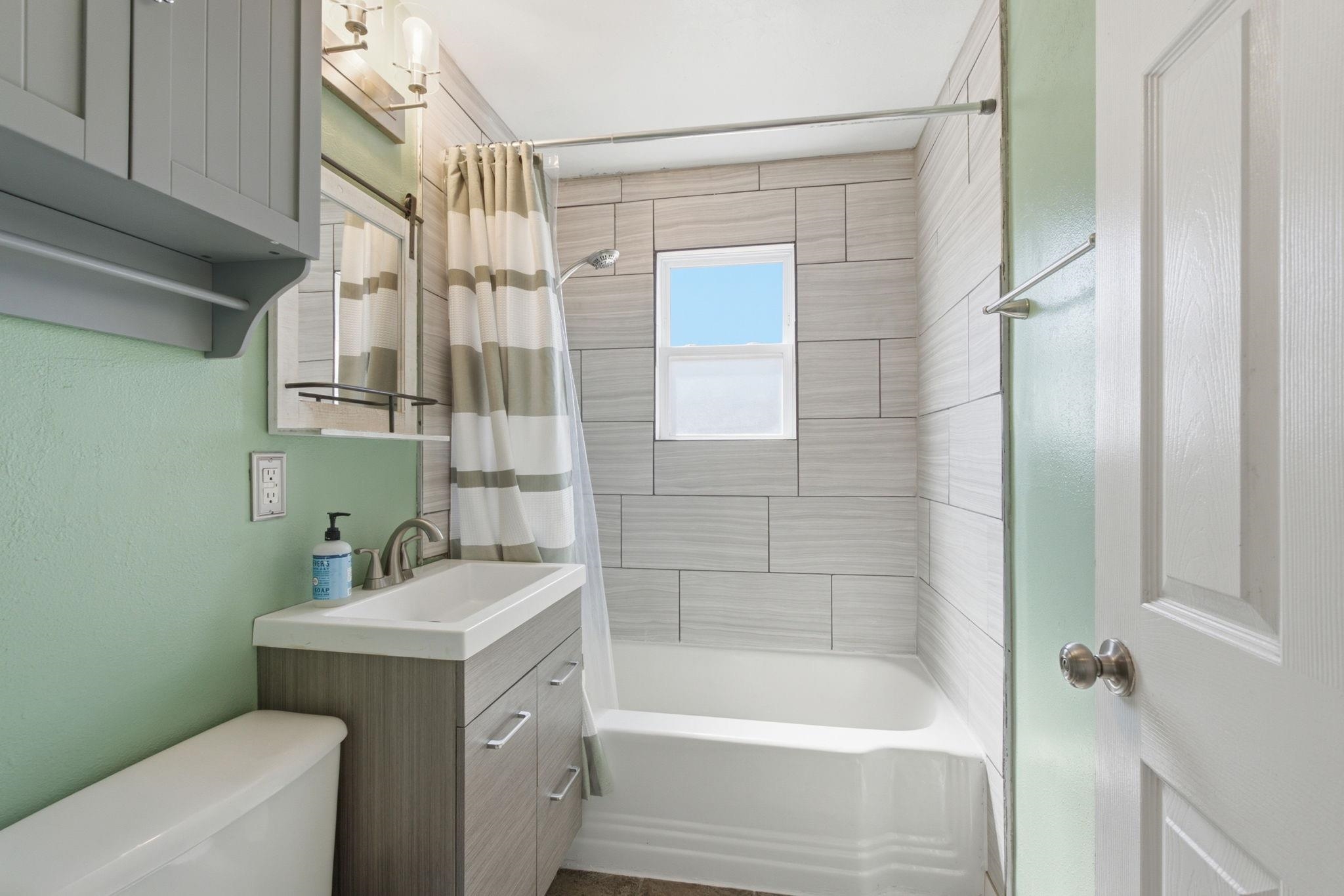 2803 W Rowan Ave - Photo 11