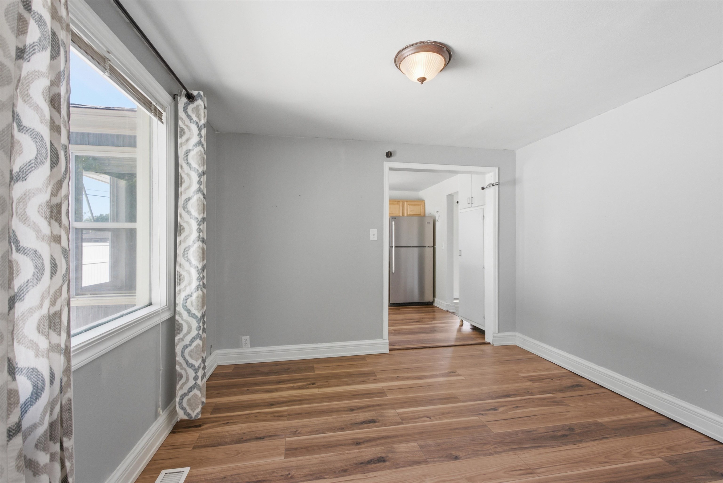 2803 W Rowan Ave - Photo 14