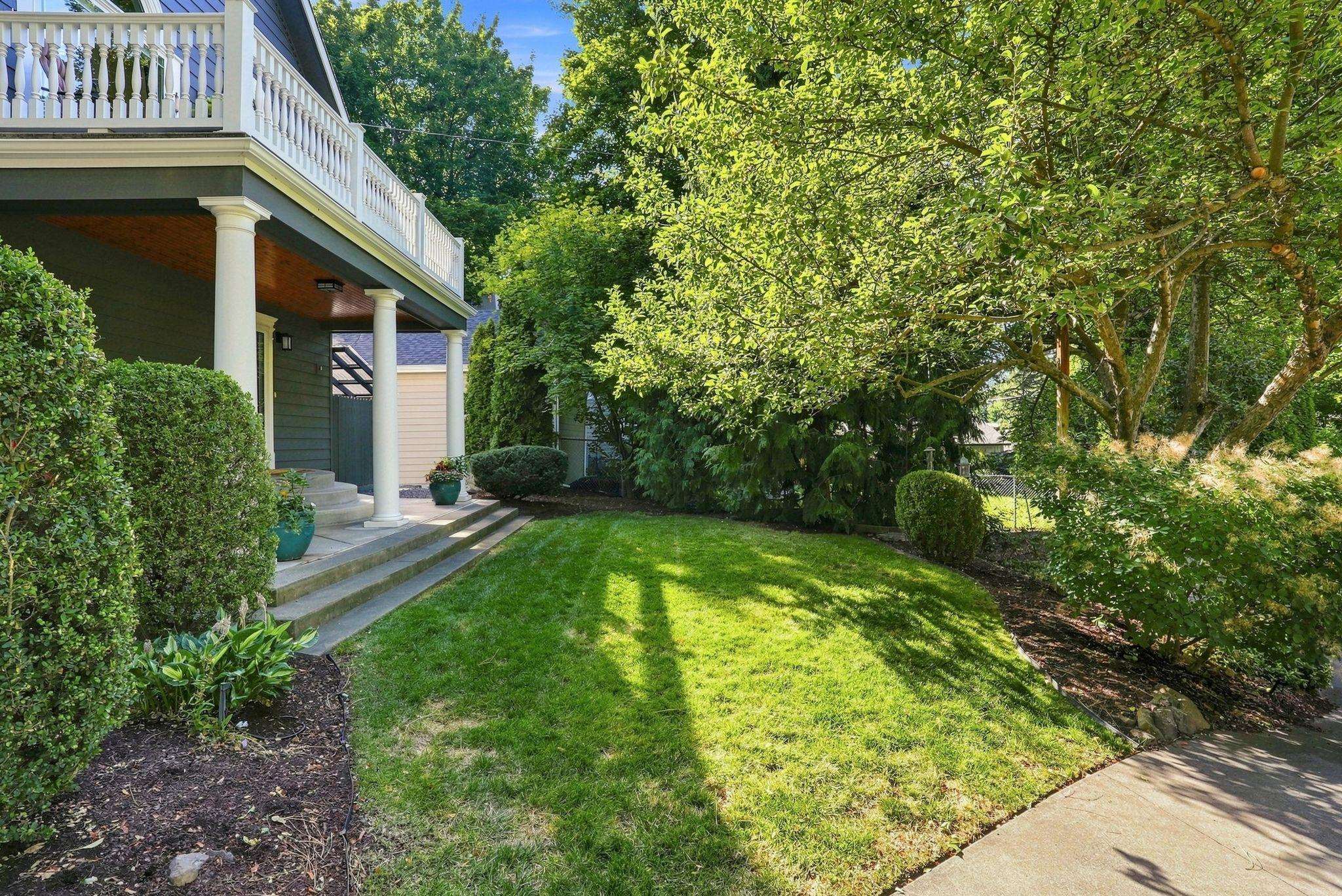 1727 E 16TH Ave - Photo 3