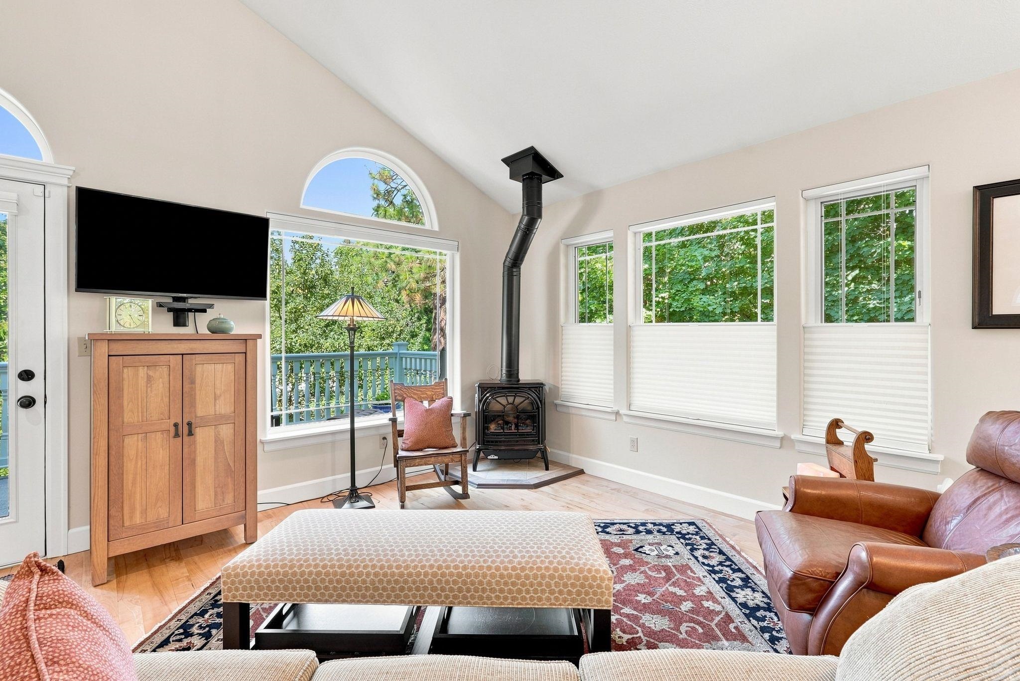 1727 E 16TH Ave - Photo 18