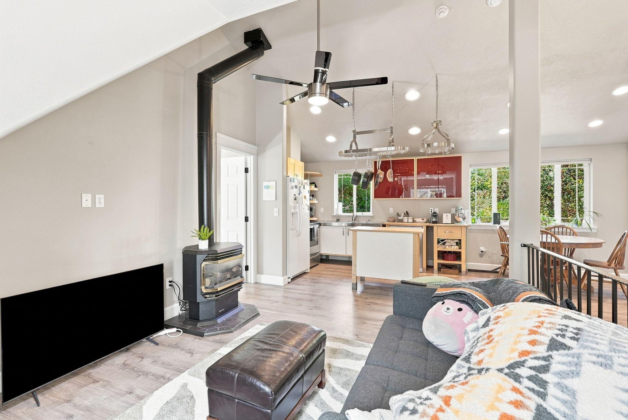 1727 E 16TH Ave - Photo 32
