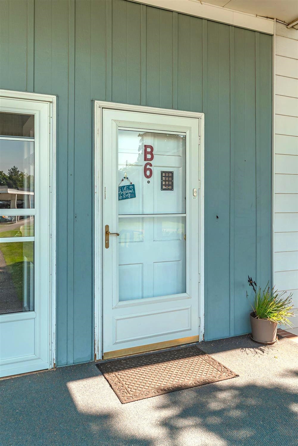250 N RAYMOND Rd - Photo 3