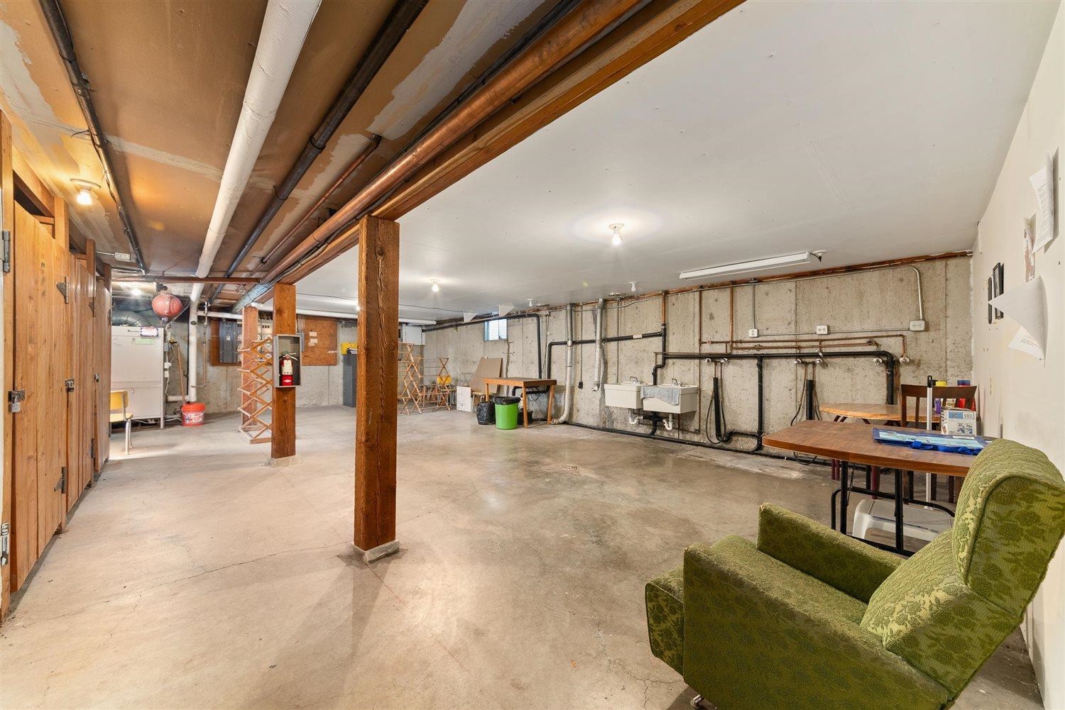 250 N RAYMOND Rd - Photo 21