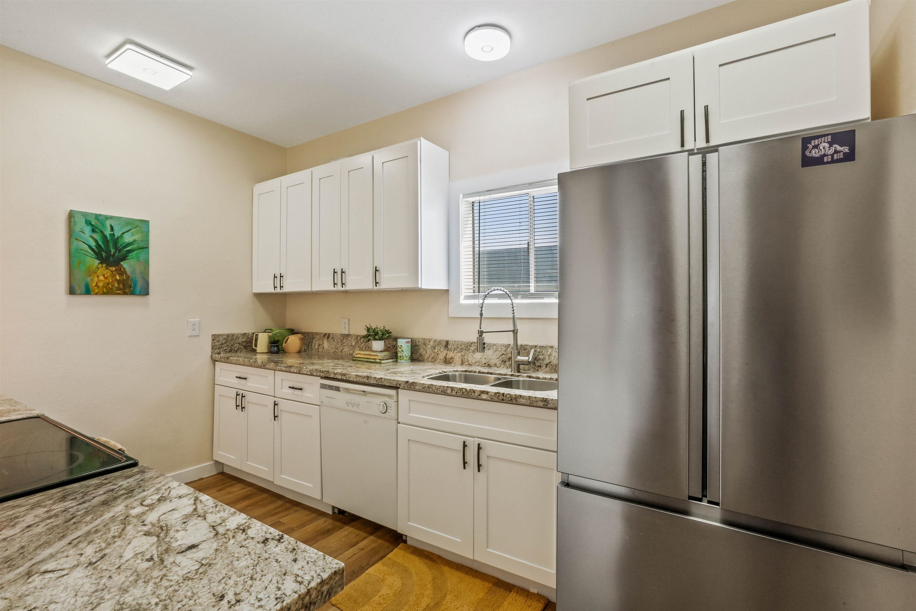 1718 W Nora Ave - Photo 2