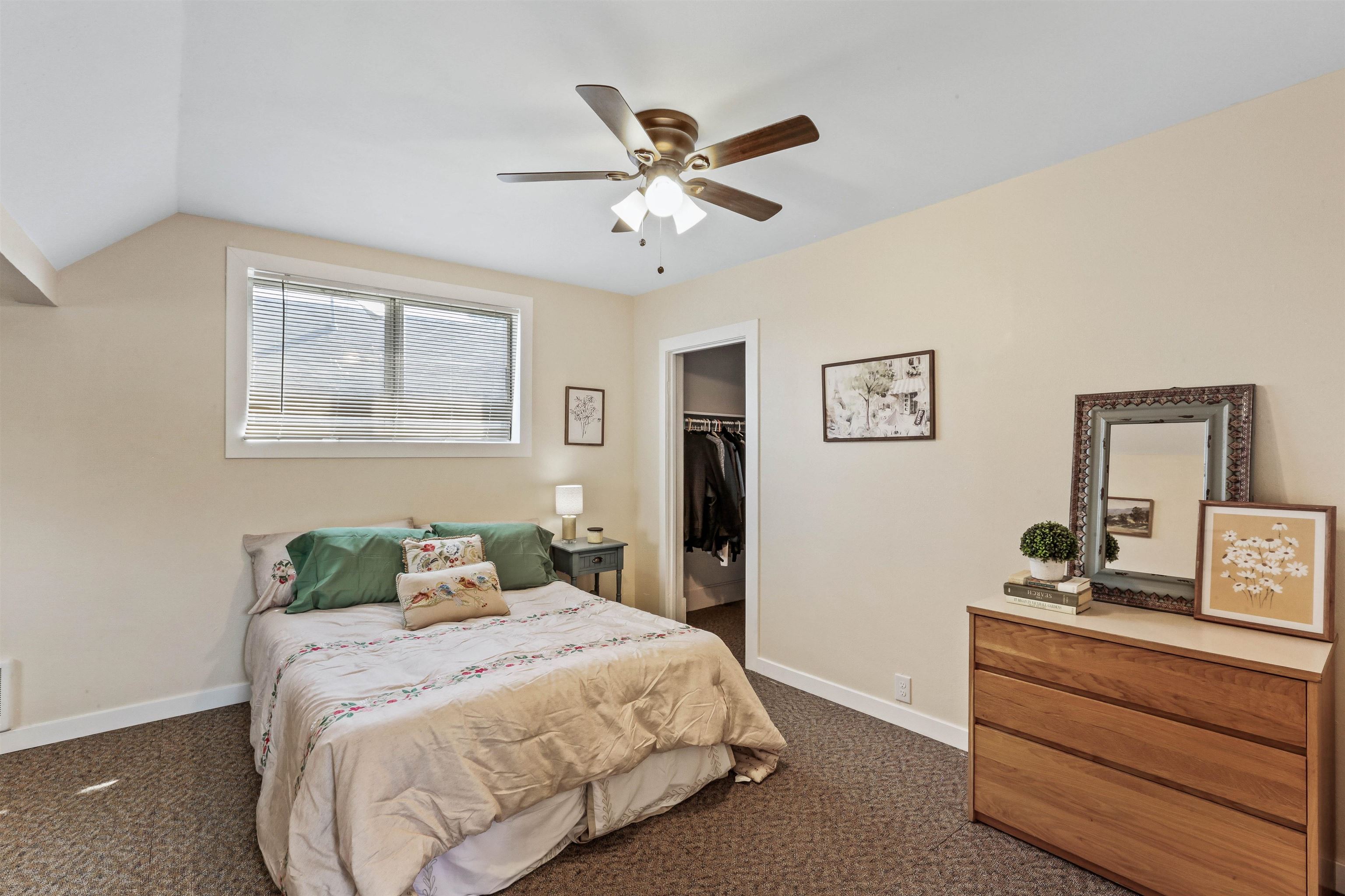 1718 W Nora Ave - Photo 11