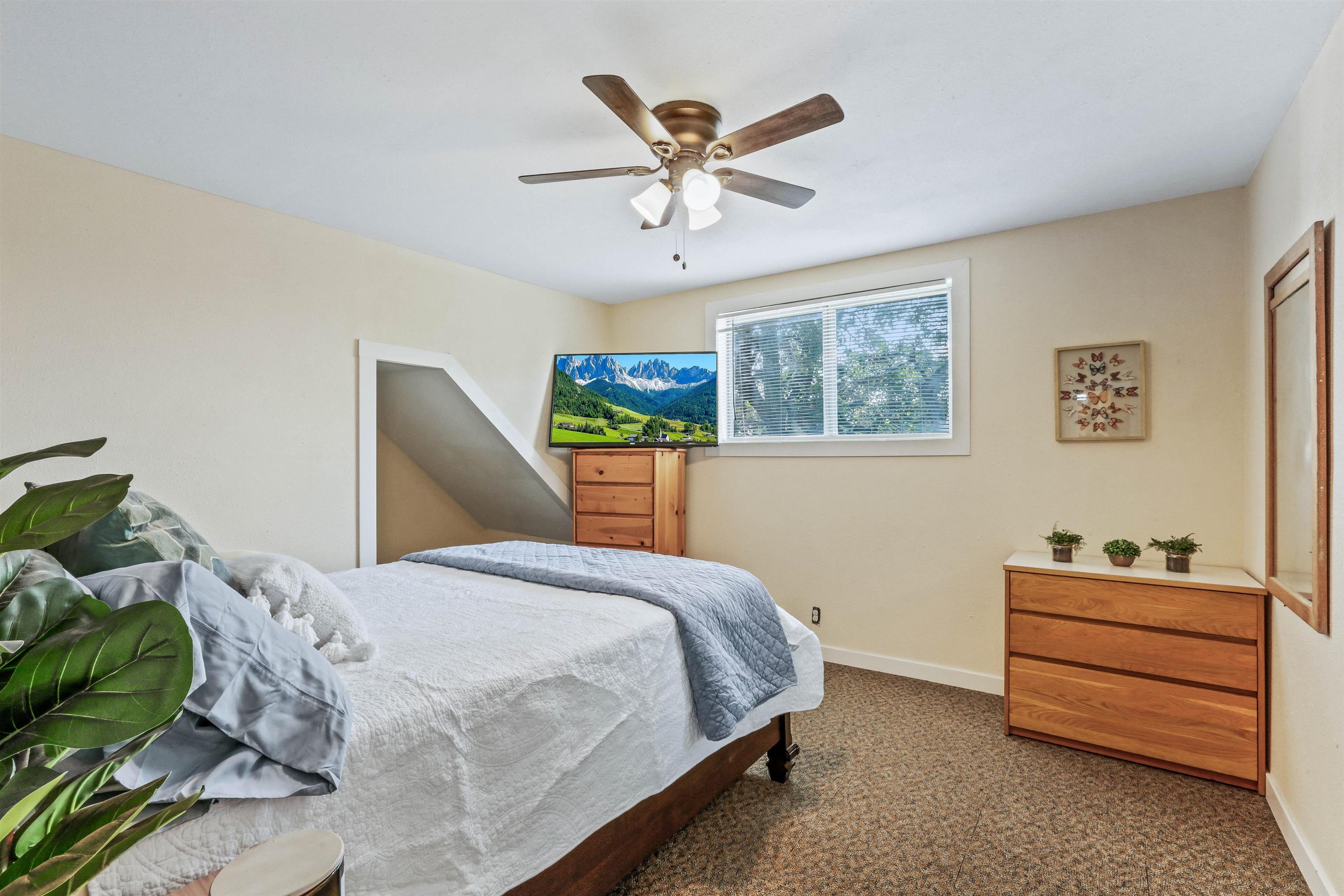 1718 W Nora Ave - Photo 5