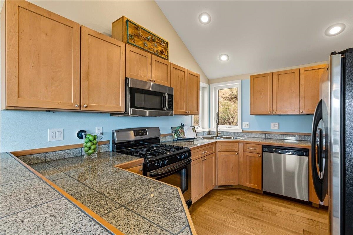 42300 Buckhorn Rd N - Photo 7