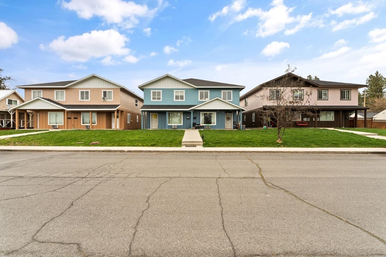314 W 3rd St - Photo 24