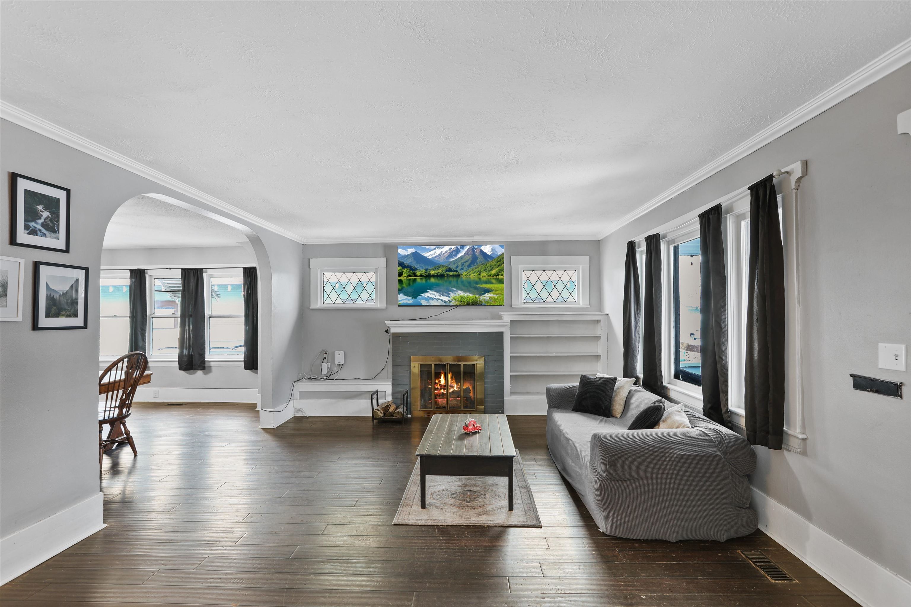 2521 E Queen Ave - Photo 9
