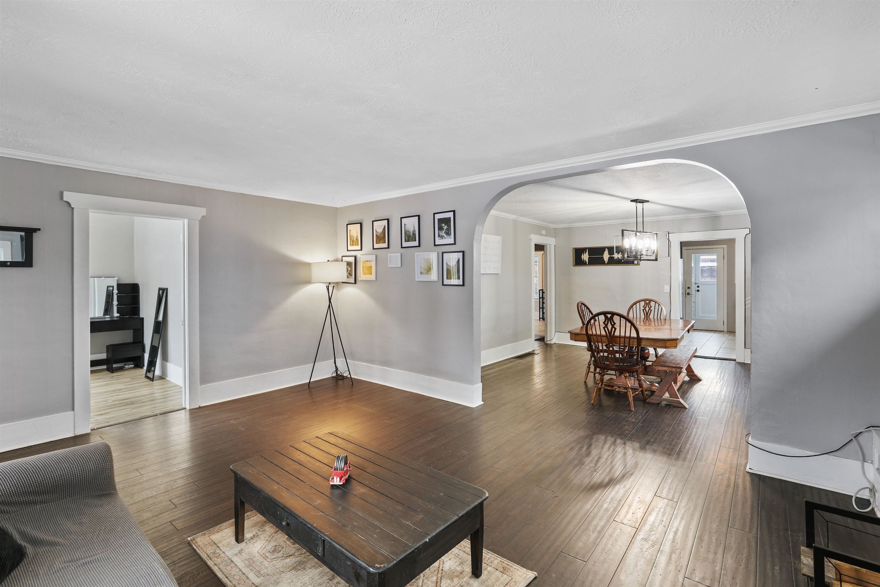 2521 E Queen Ave - Photo 11