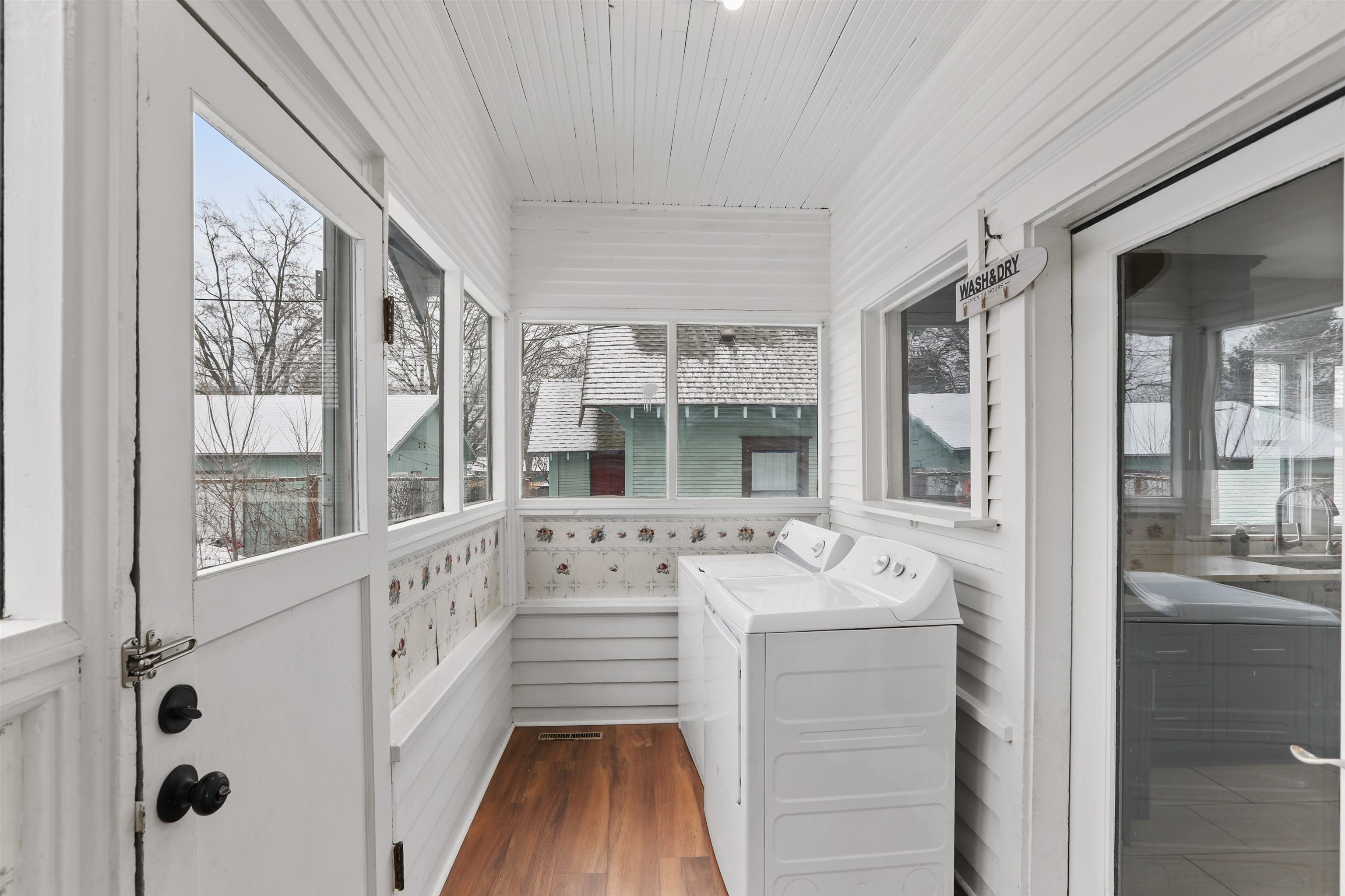 2521 E Queen Ave - Photo 13