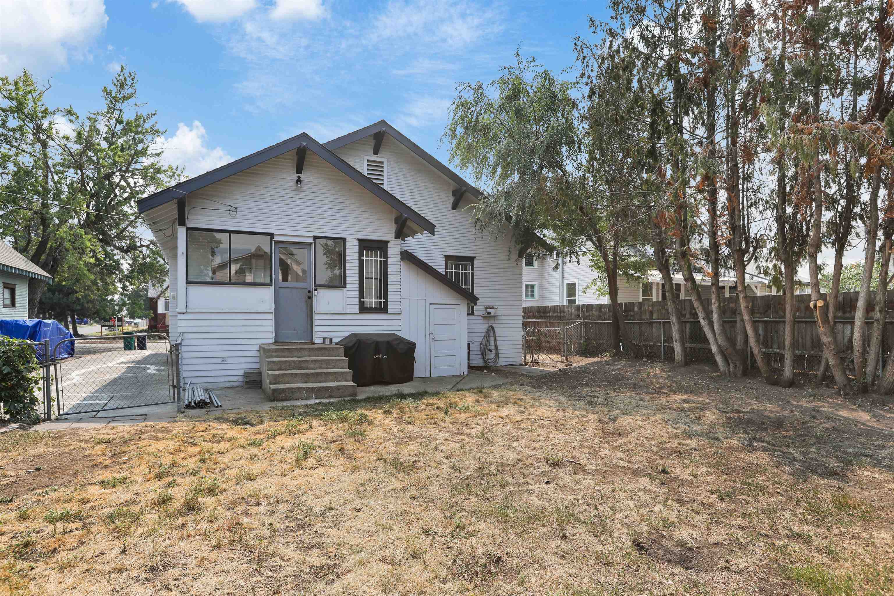 2521 E Queen Ave - Photo 20