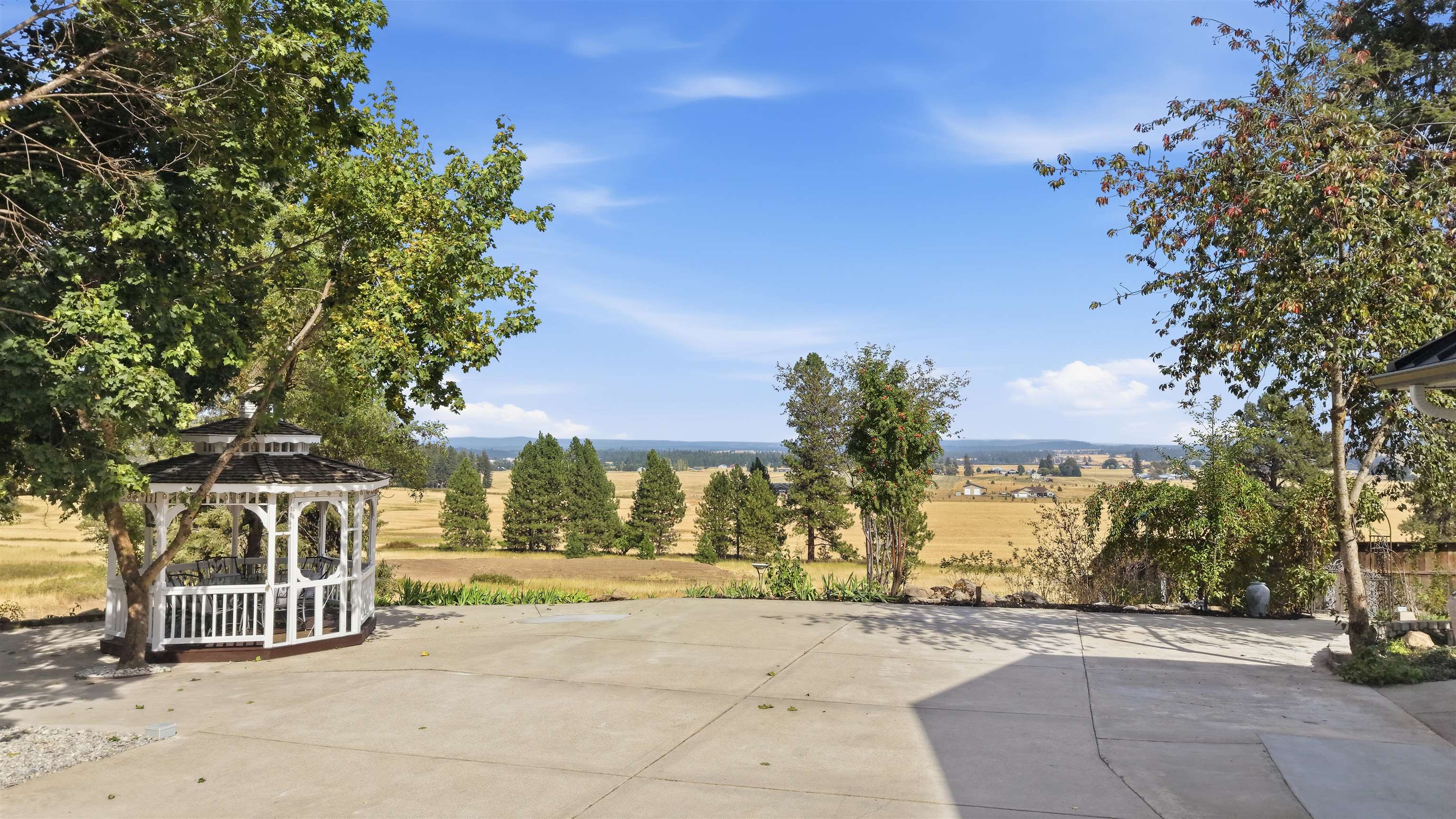 5399 S Wallbridge Rd - Photo 6