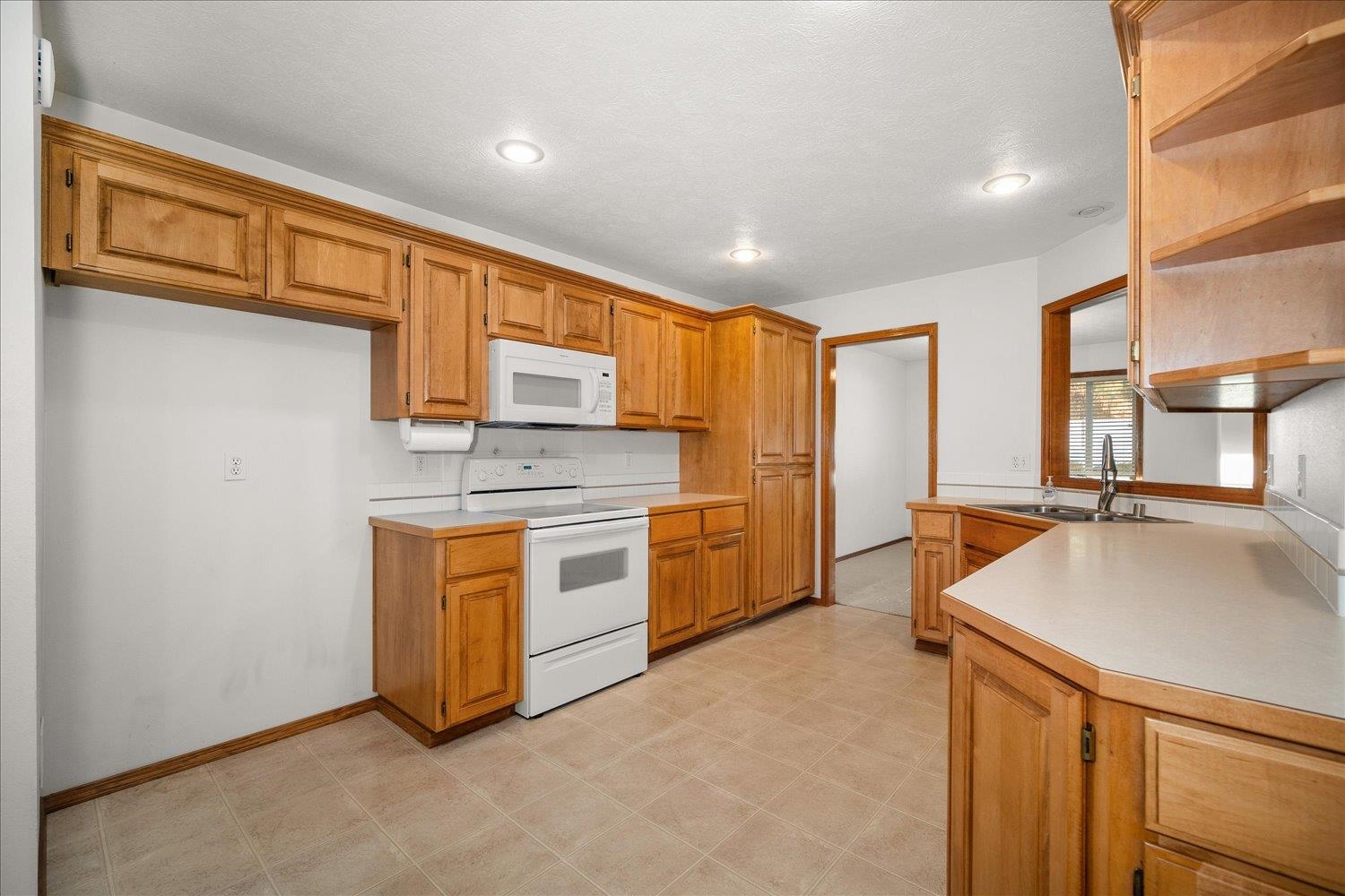 11126 Mayfair Rd - Photo 10