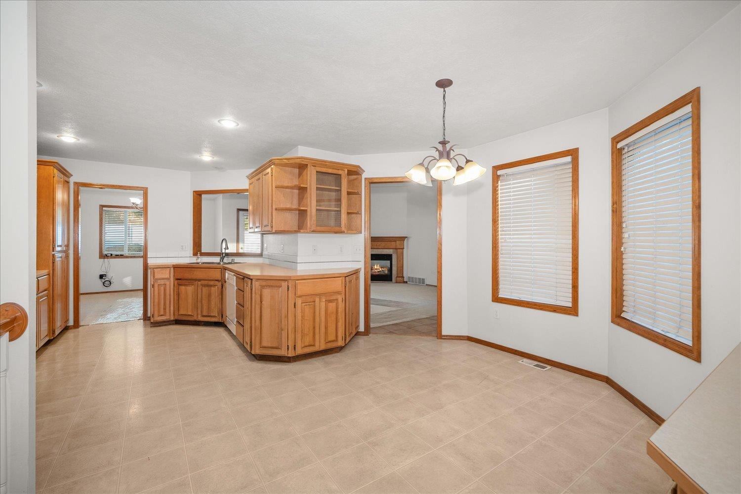 11126 Mayfair Rd - Photo 11
