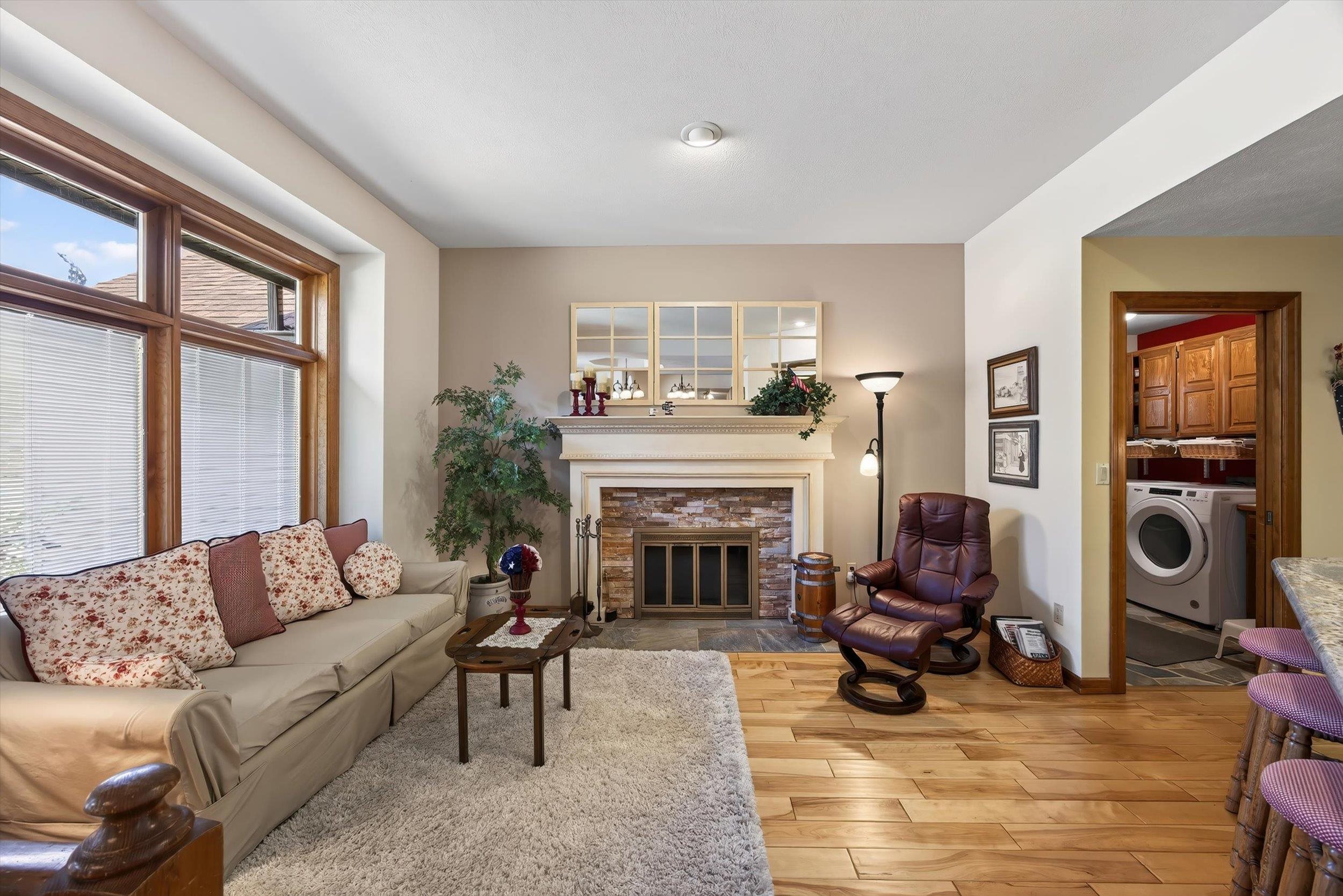 3808 E 48th Ave - Photo 8