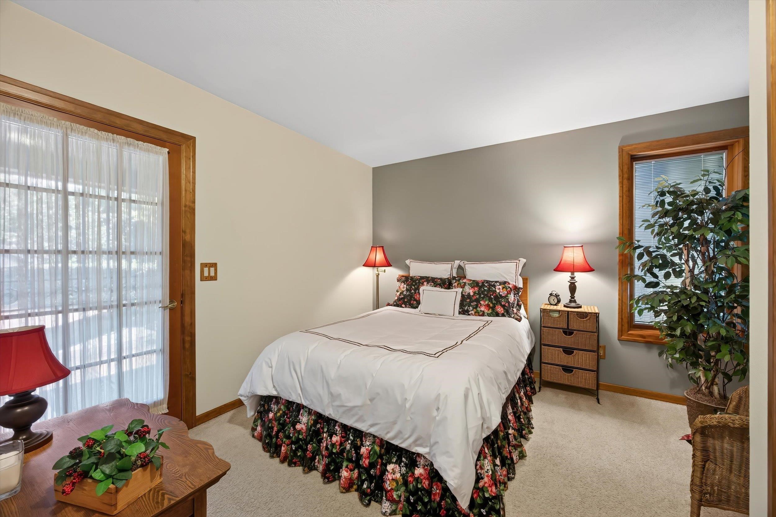 3808 E 48th Ave - Photo 26