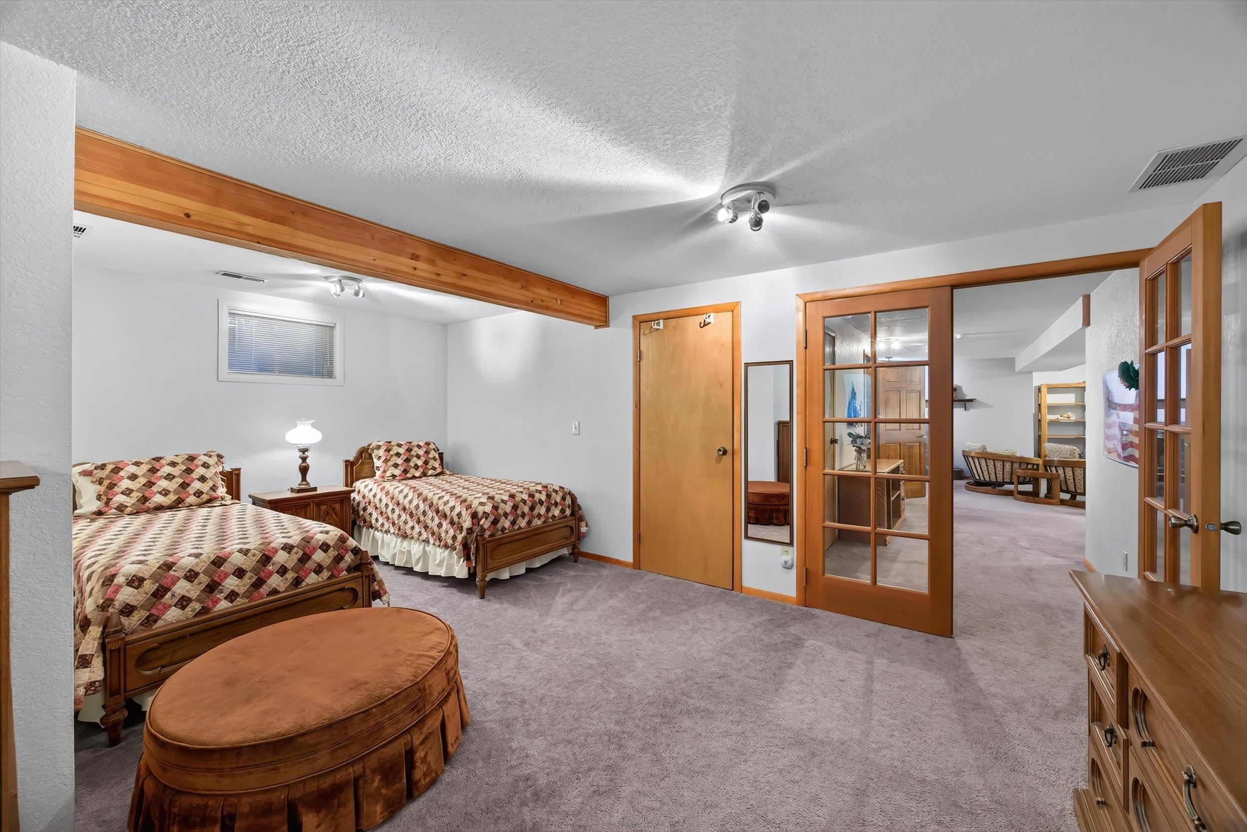 3808 E 48th Ave - Photo 33