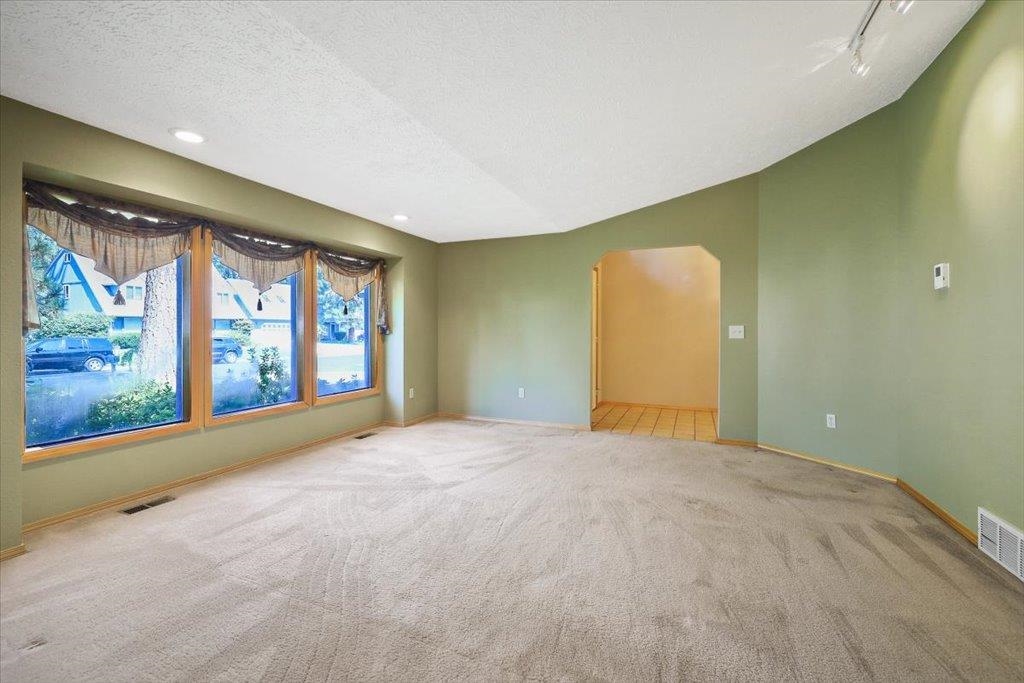 207 W Woodway Ave - Photo 7