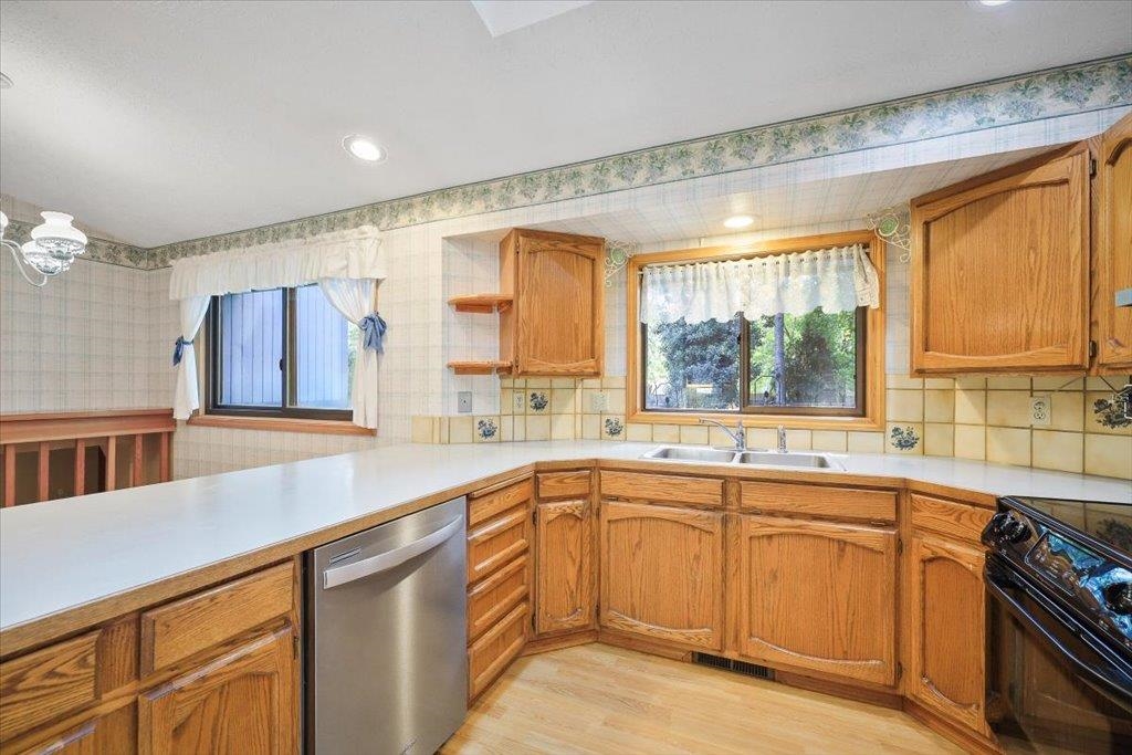 207 W Woodway Ave - Photo 13