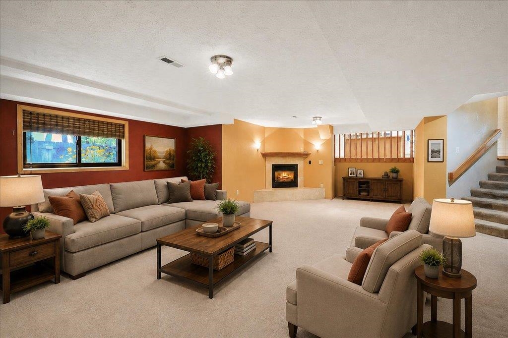 207 W Woodway Ave - Photo 21
