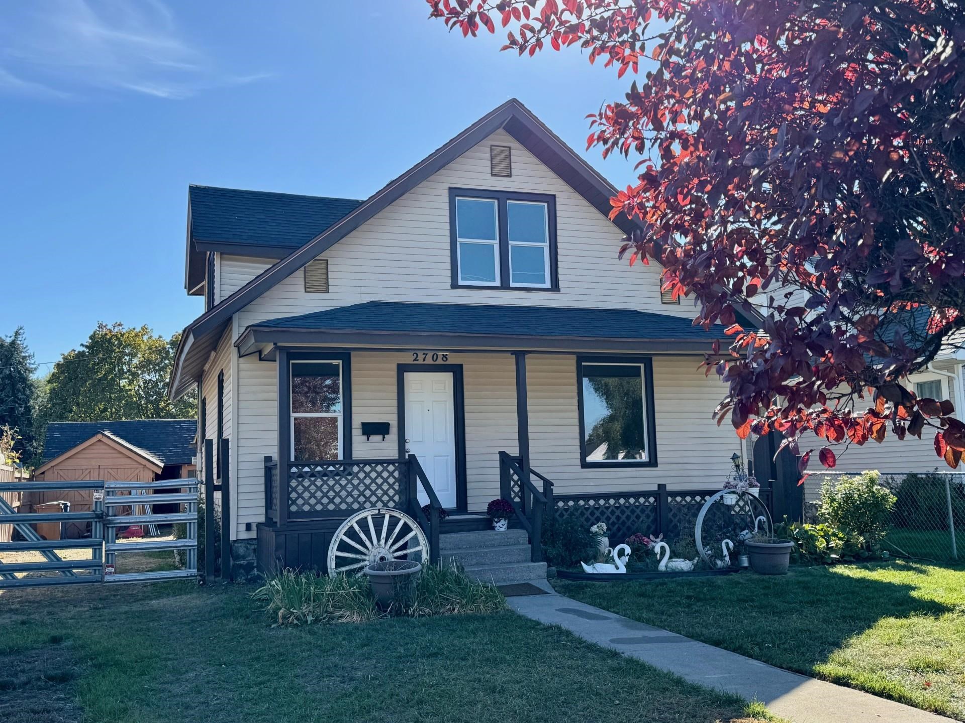 2708 E NORA Ave - Photo 2
