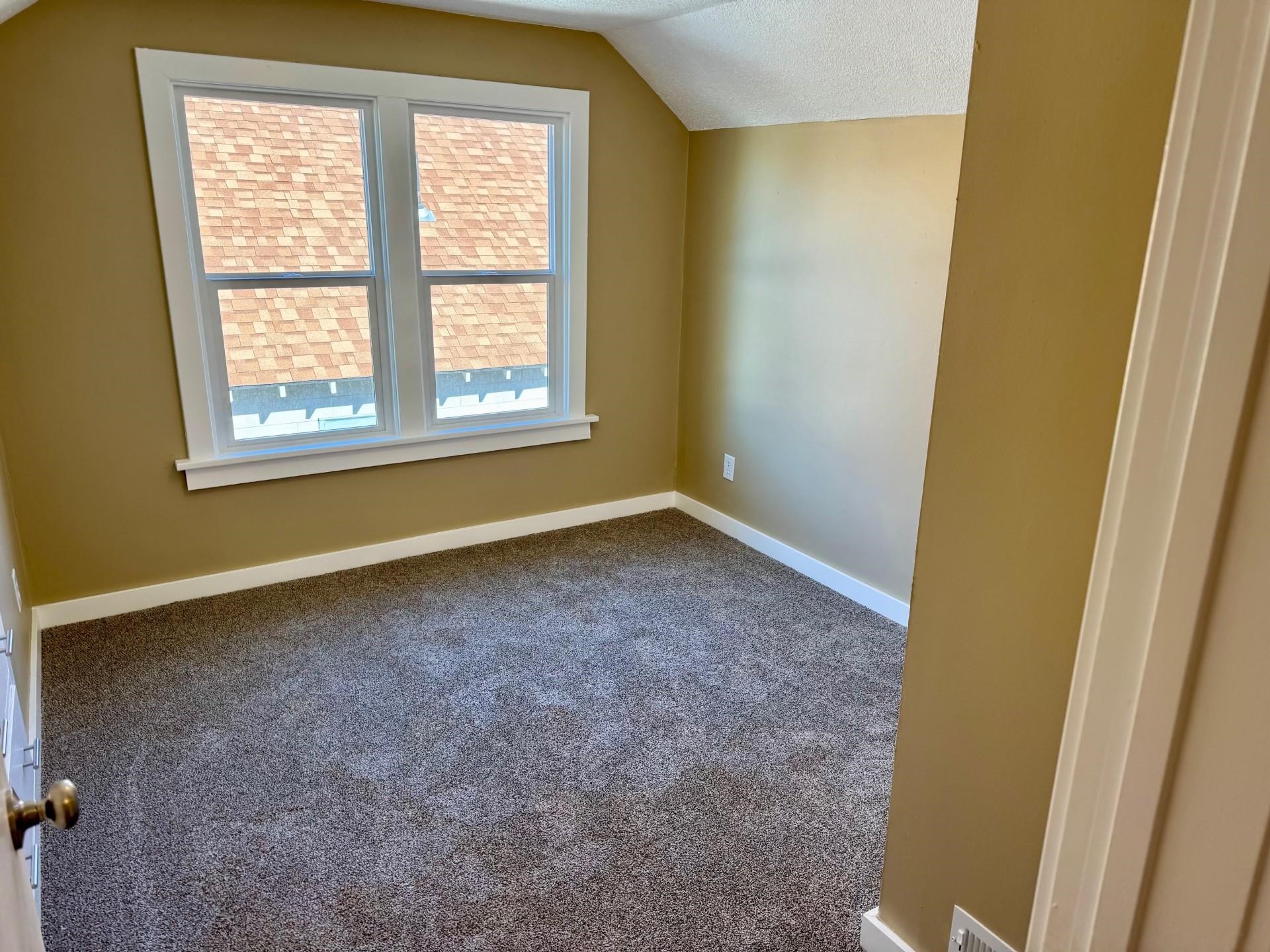 2708 E NORA Ave - Photo 13