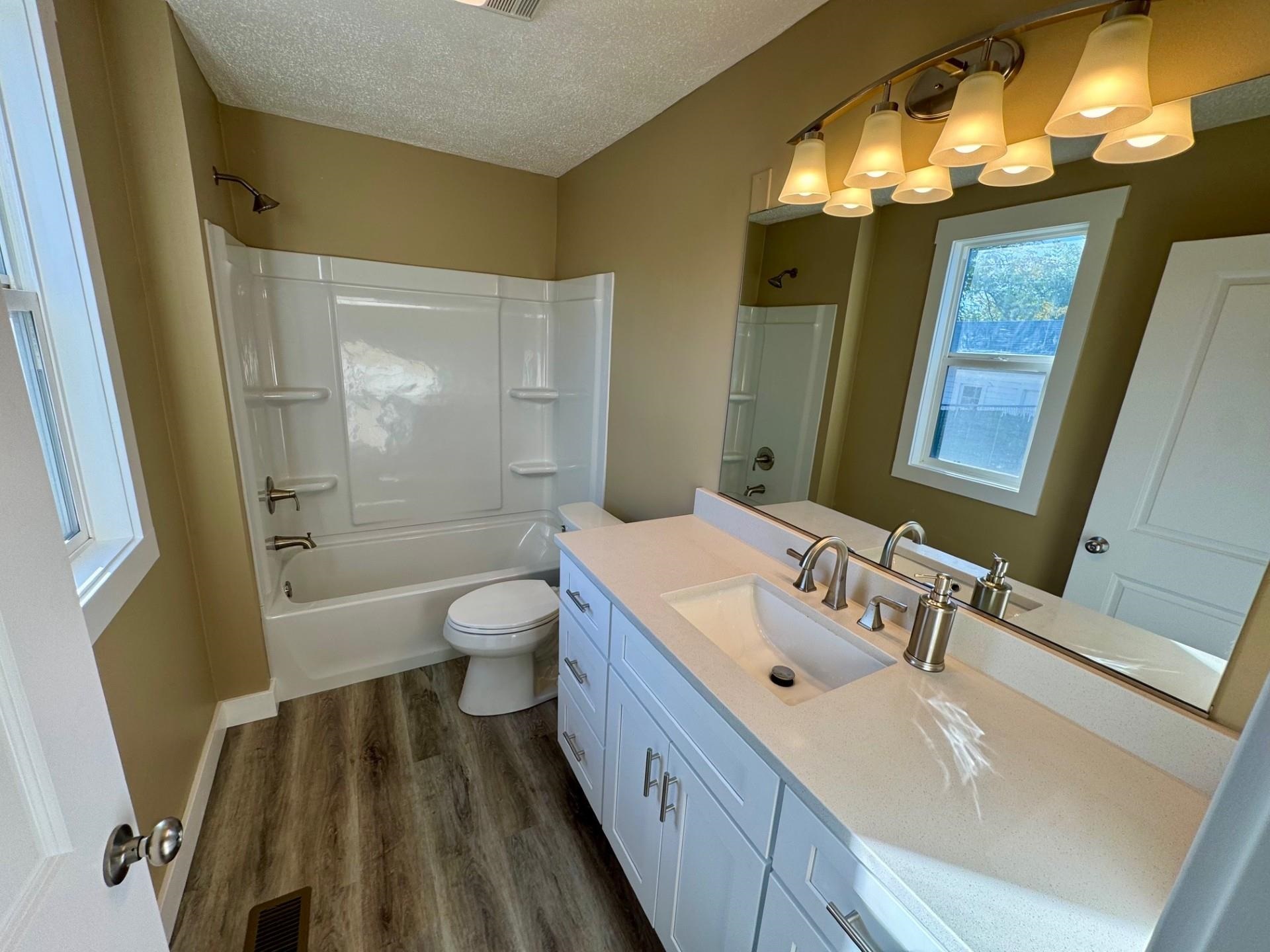 2708 E NORA Ave - Photo 17